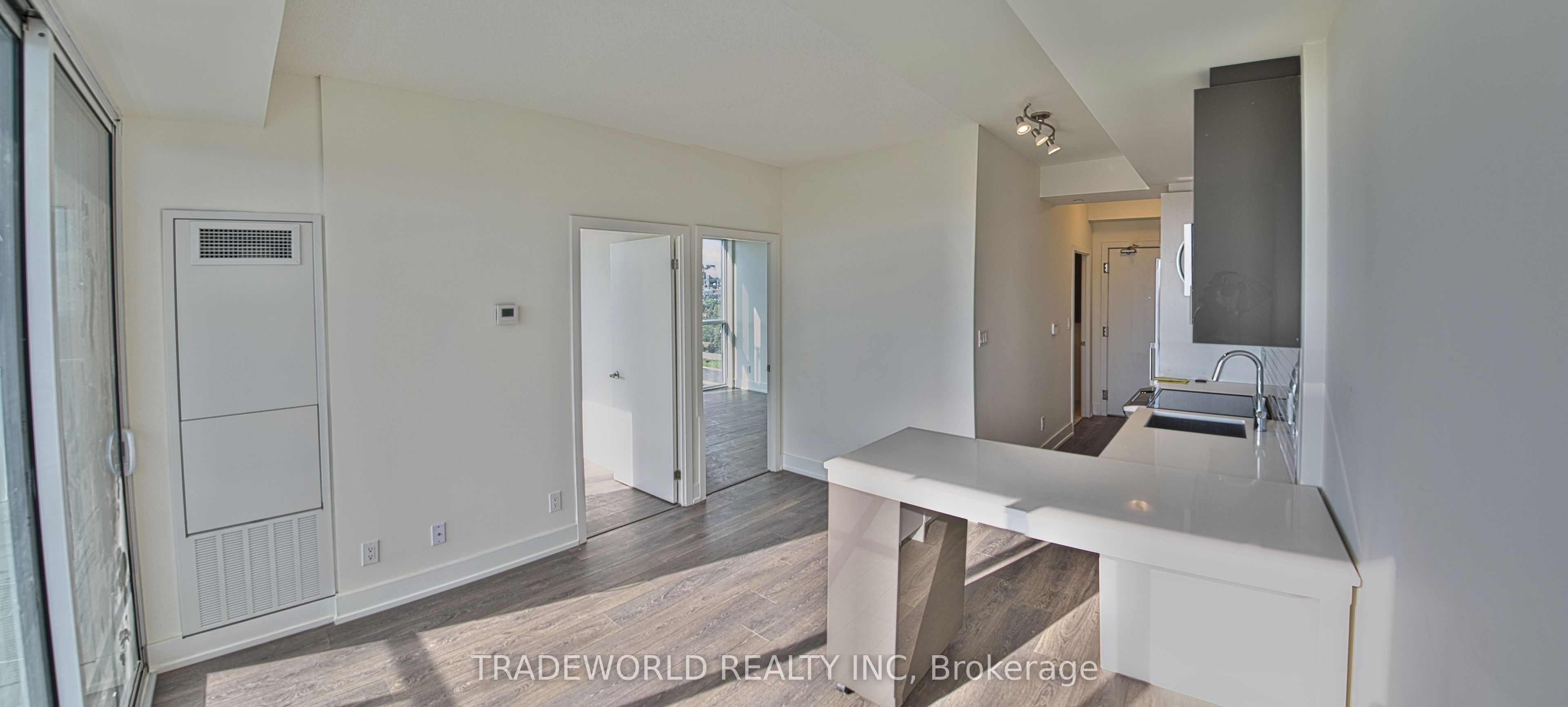 180 Fairview Mall Drive 1606, Toronto, ON M2J 5A7 photo 2