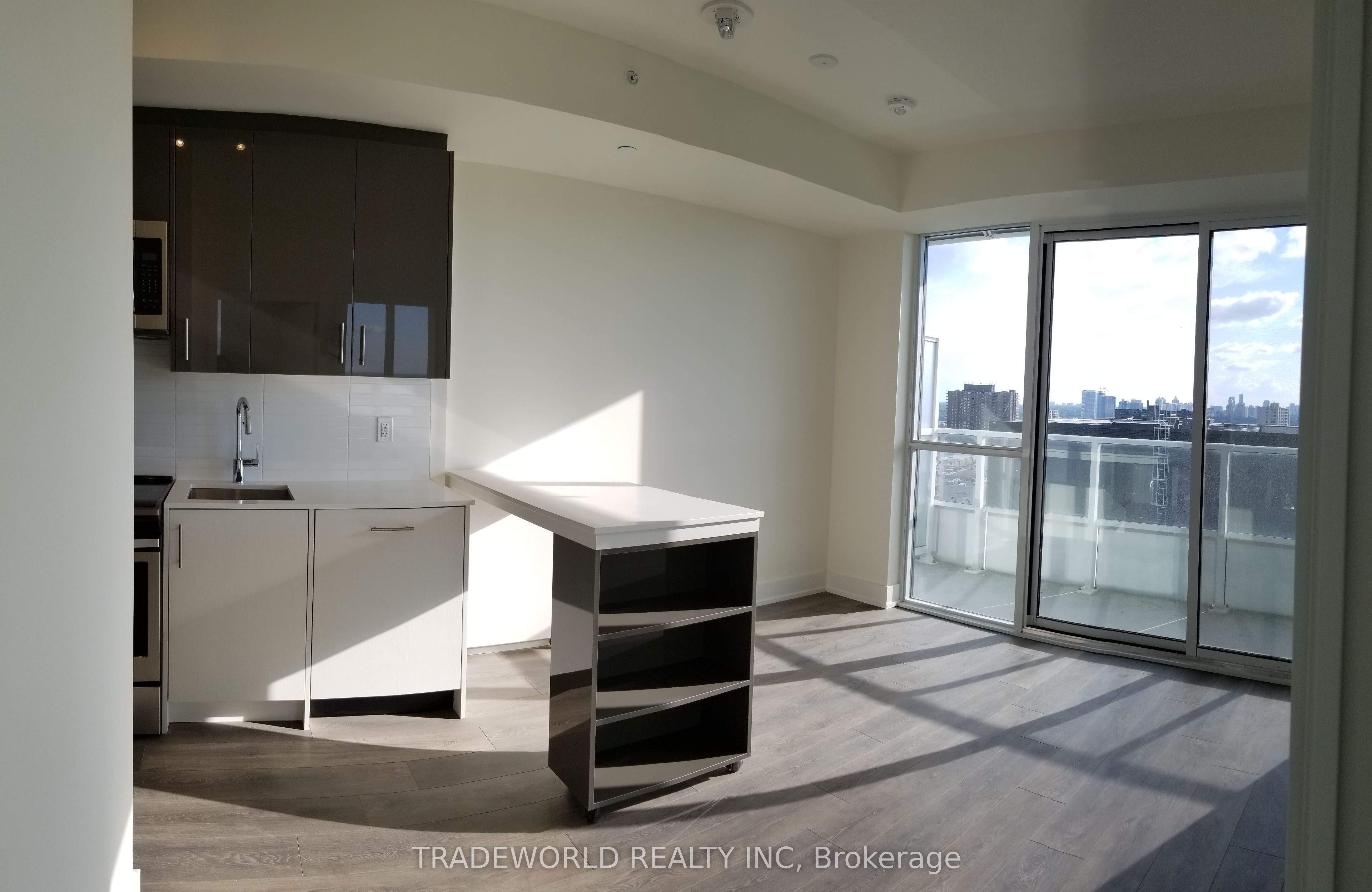 180 Fairview Mall Drive 1606, Toronto, ON M2J 5A7 photo 3