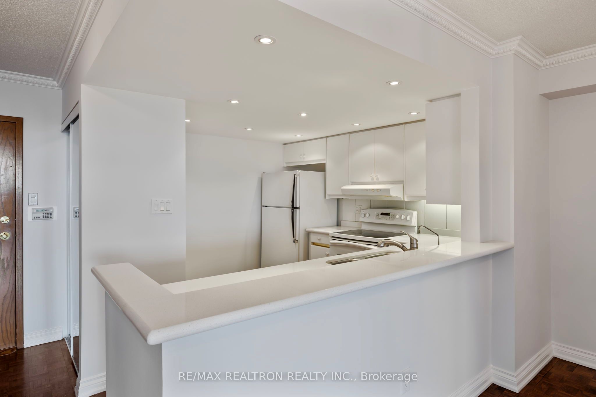 10 Torresdale Avenue 506, Toronto, ON M2R 3V8 photo 5