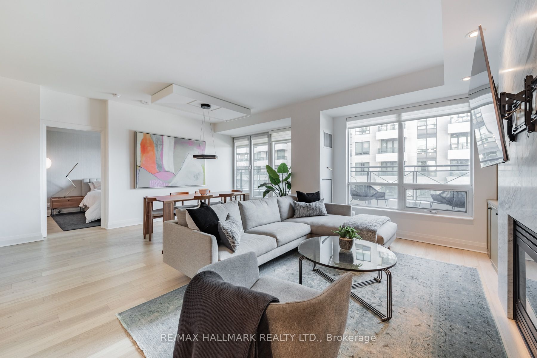 20 Scrivener Square 502, Toronto, ON M4W 3X9 photo 4
