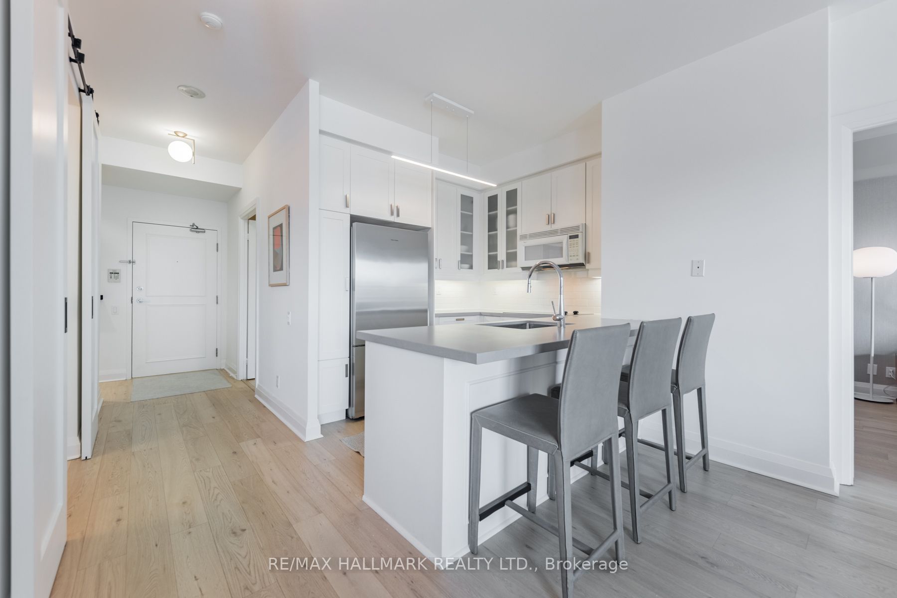 20 Scrivener Square 502, Toronto, ON M4W 3X9 photo 5