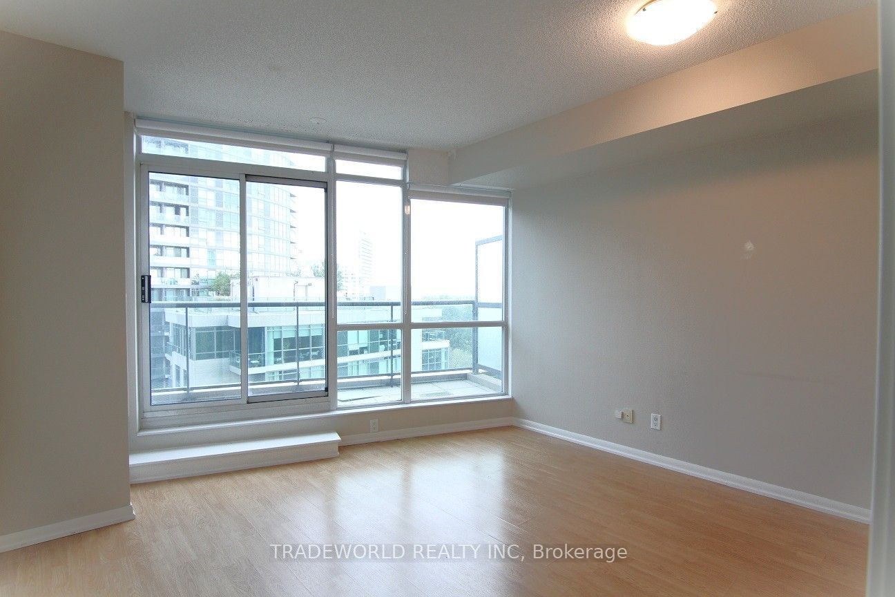219 Fort York Boulevard 807, Toronto, ON M5V 1B1 photo 5