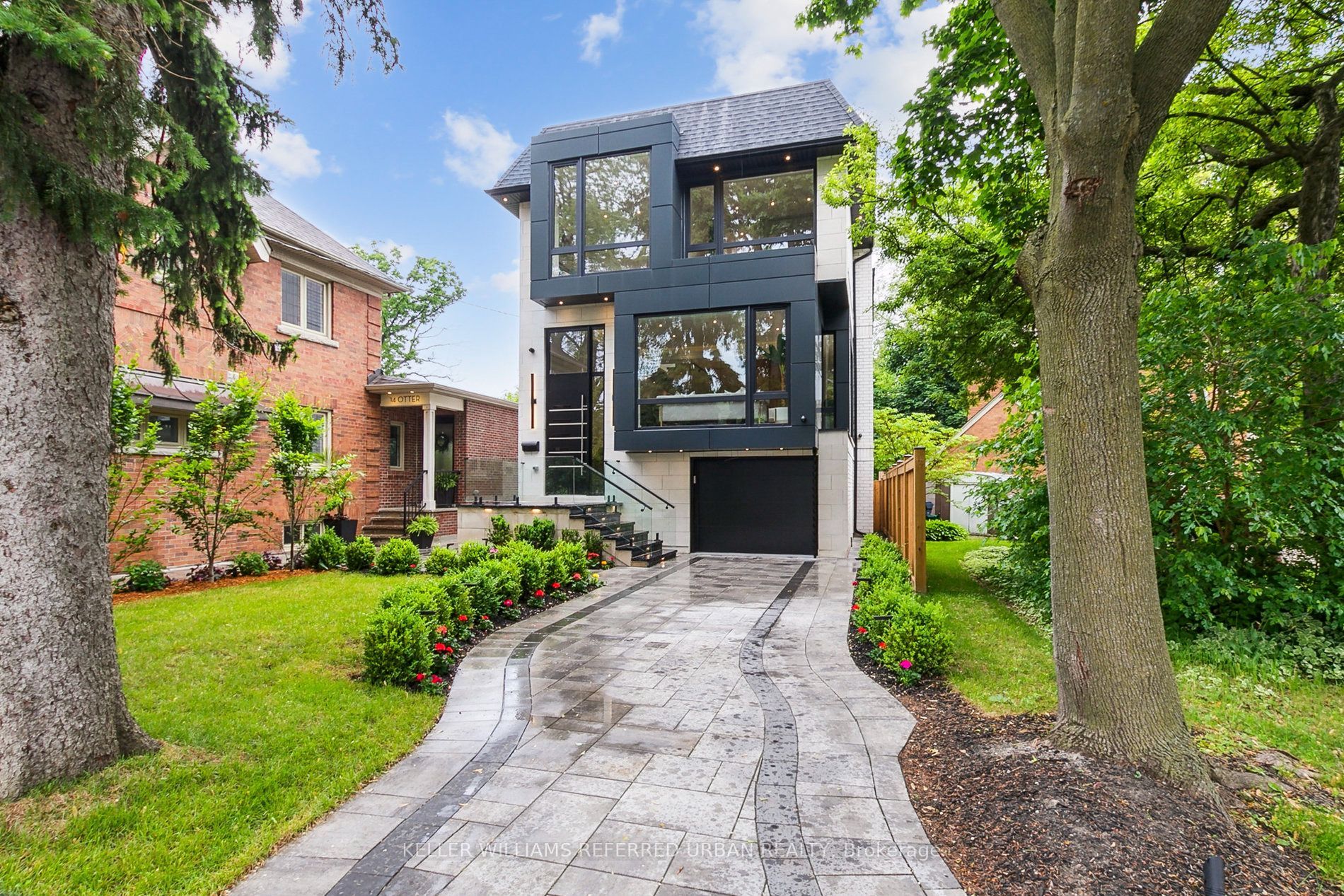 12 Otter Crescent, Toronto, ON M5N 2W2 photo 2