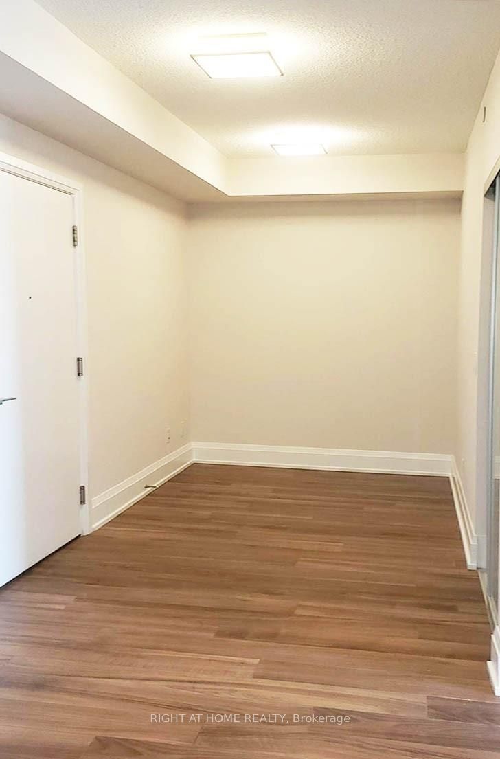 120 Harrison Garden Boulevard 1907, Toronto, ON M2N 0H1 photo 5