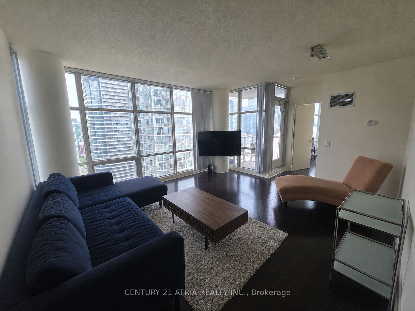 35 Mariner Terrace 3706, Toronto, ON M5V 3V9 photo 5