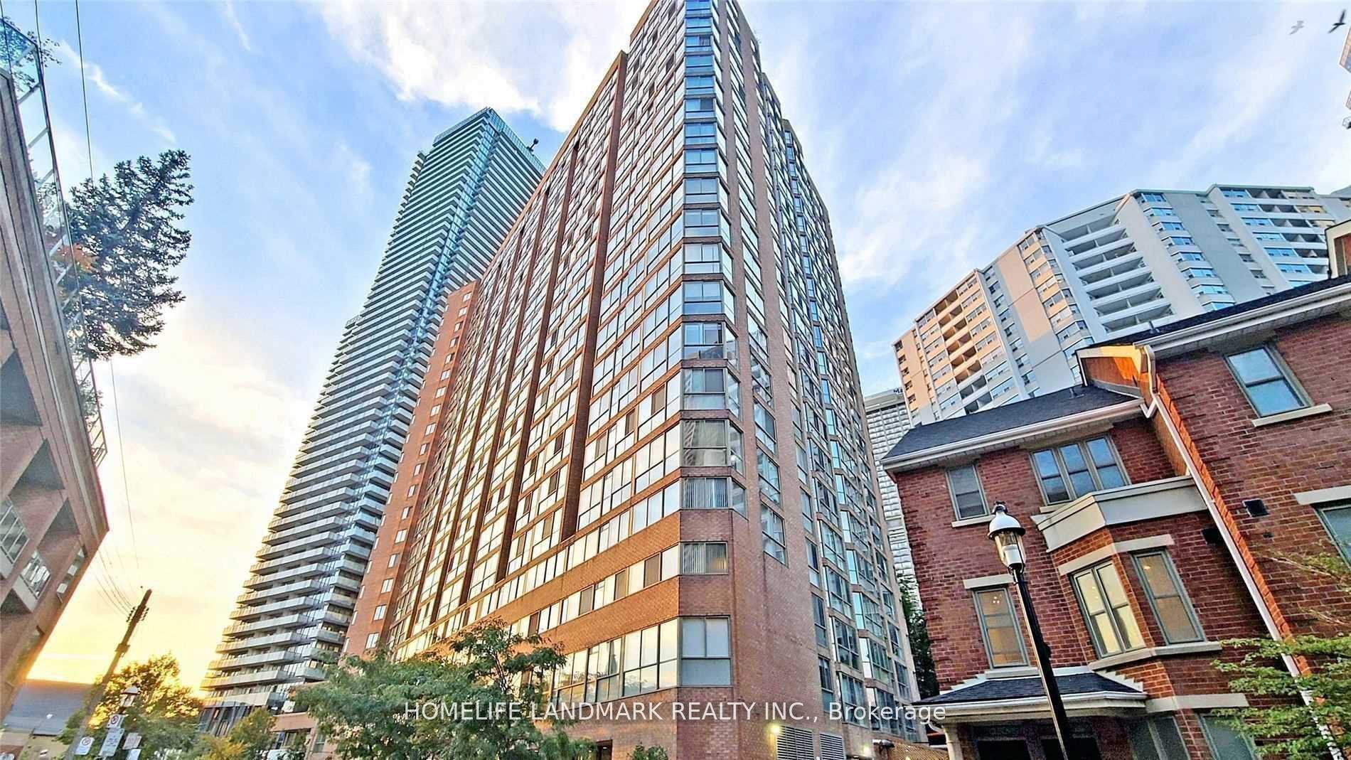 1055 Bay Street 613, Toronto, ON M5S 3A3