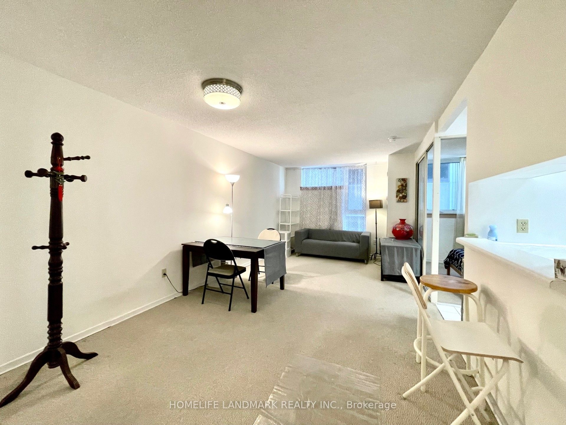 1055 Bay Street 613, Toronto, ON M5S 3A3 photo 2