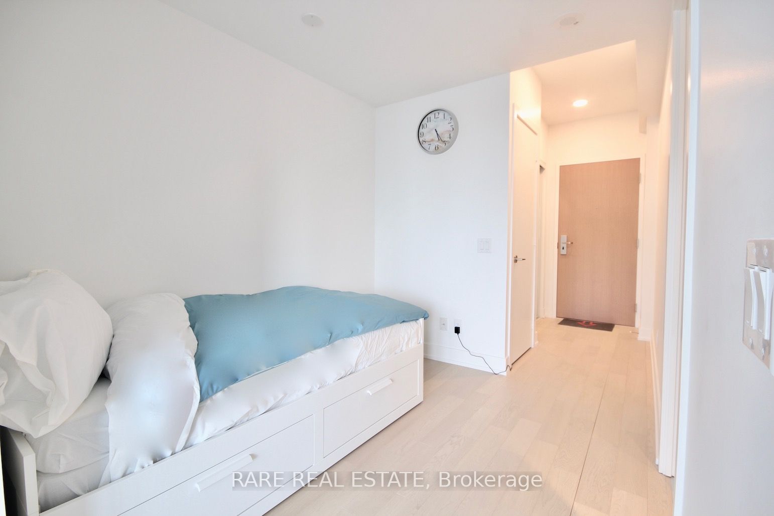 7 Grenville Street 2908, Toronto, ON M4Y 1X3 photo 5