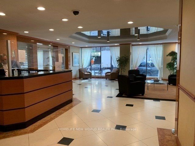 633 Bay Street 2613, Toronto, ON M5G 2G4 photo 4