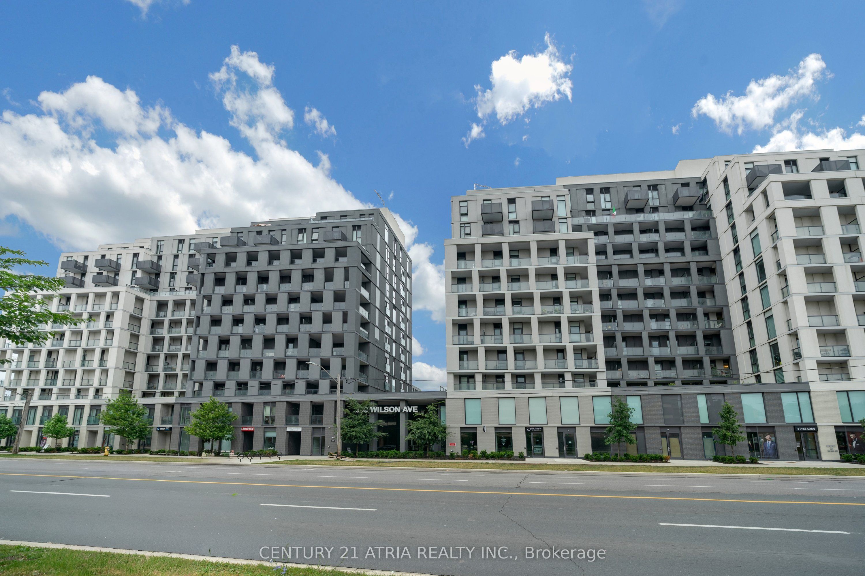 500 Wilson Avenue 1124, Toronto, ON M3H 0E5