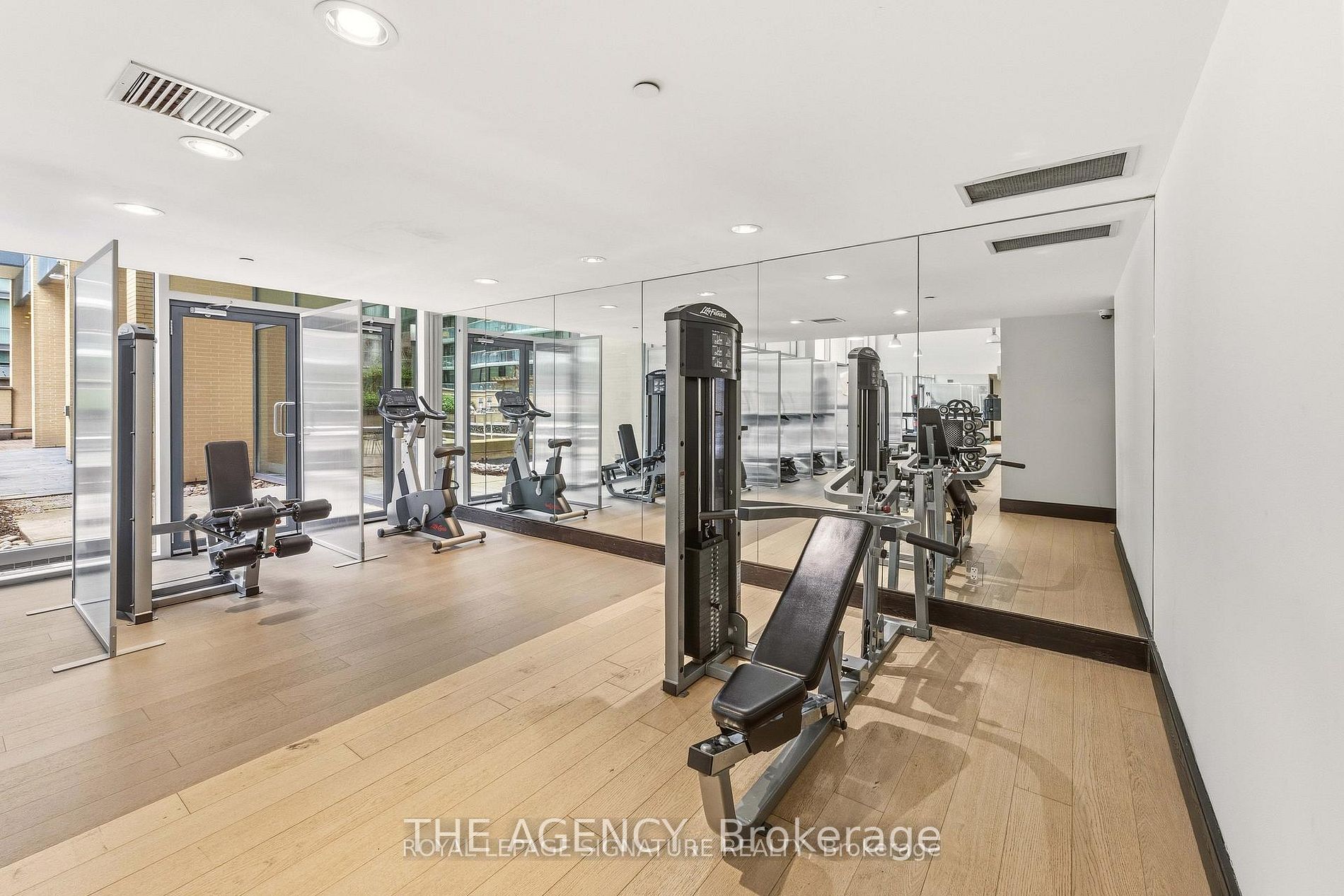 438 King Street W 1314, Toronto, ON M5V 3T9 photo 4
