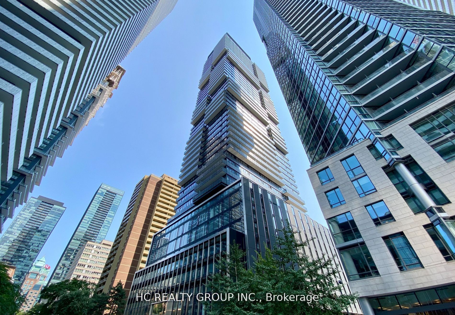 55 Charles Street E 1311, Toronto, ON M4Y 0J1