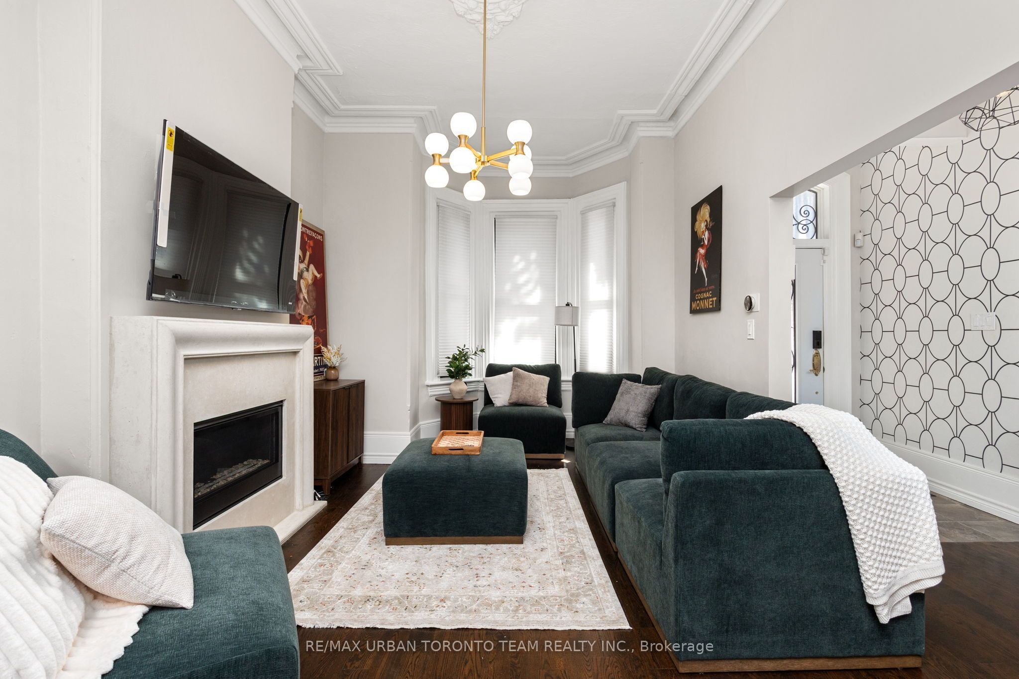 18 Draper Street, Toronto, ON M5V 2M4 photo 3