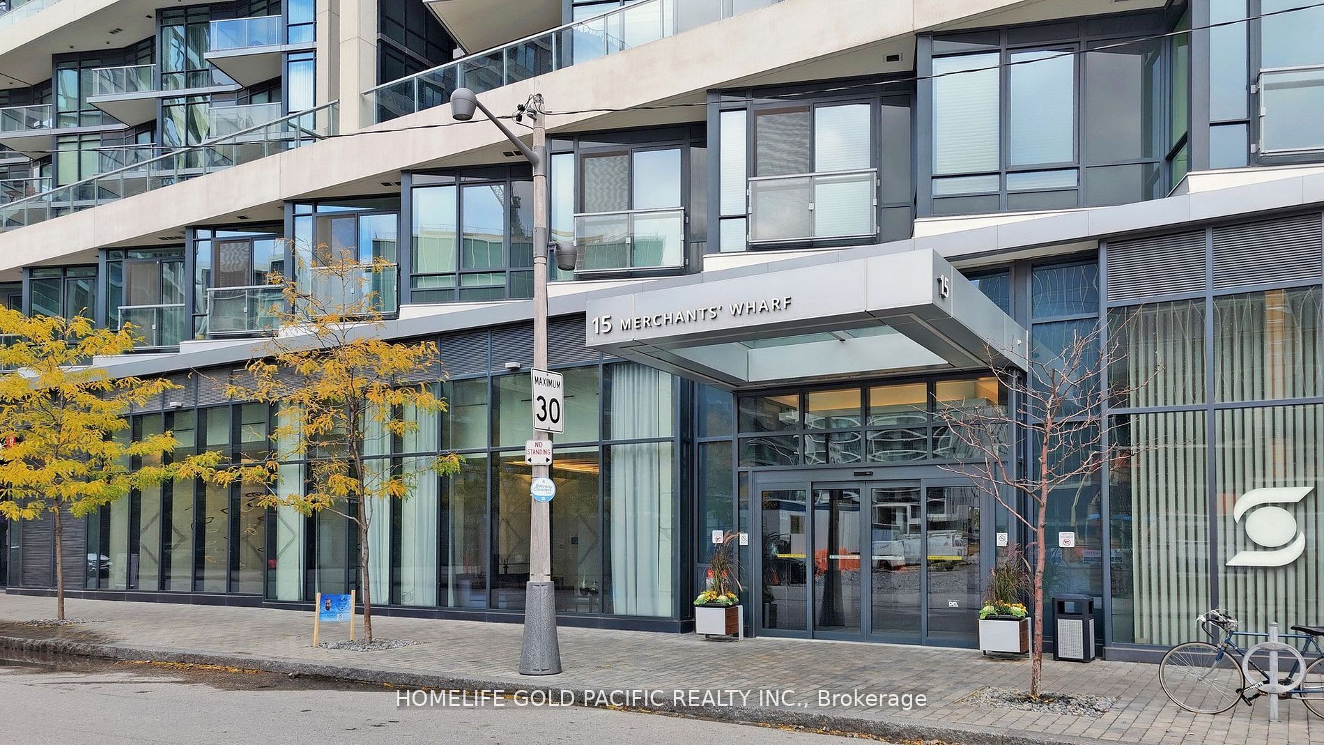 15 Merchants Wharf 438, Toronto, ON M5A 0N8 photo 3