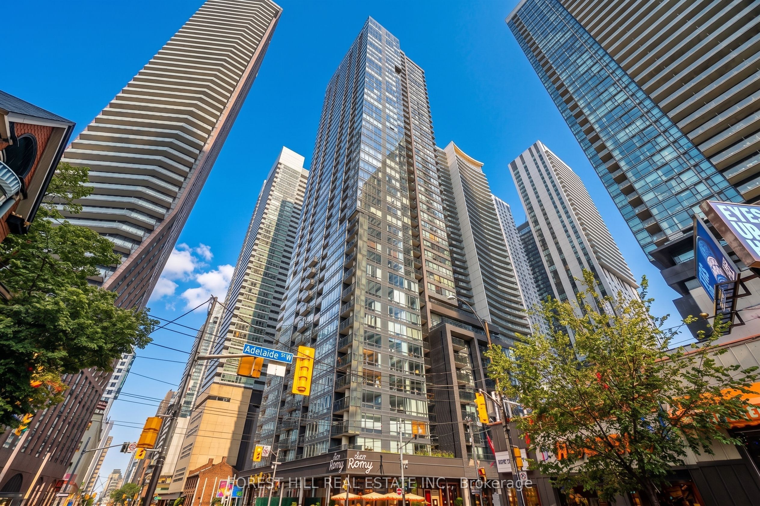 295 Adelaide Street, Toronto, ON M5V 1P7