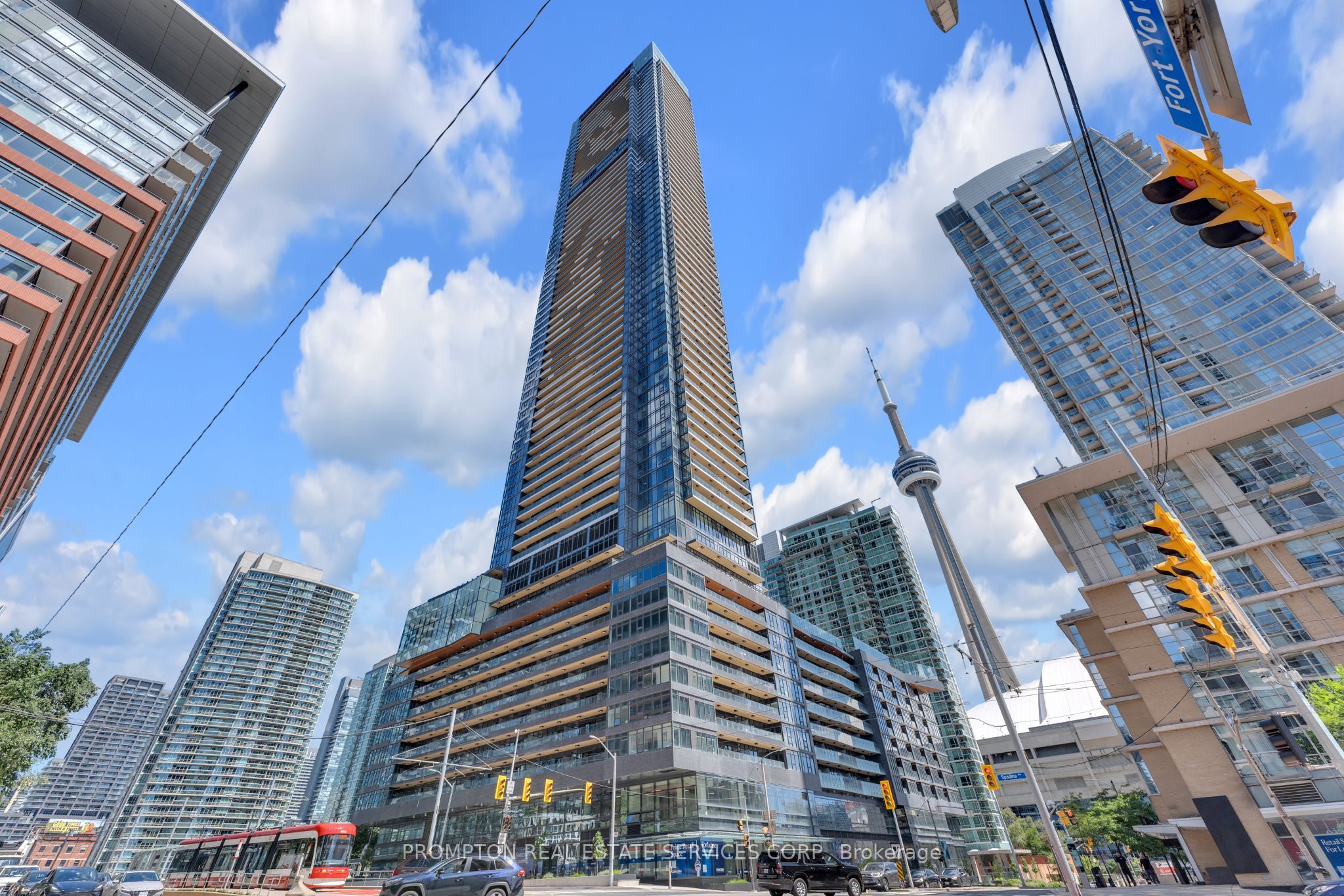 3 Concord Cityplace Way 531, Toronto, ON M5V 0X4 photo 3