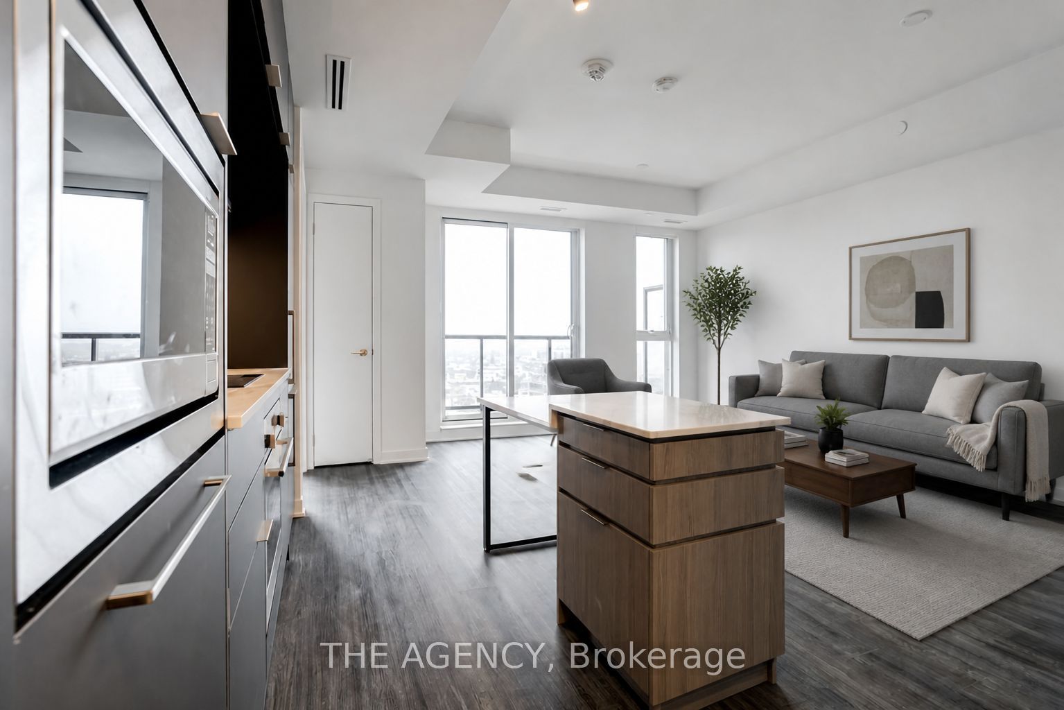 185 ALBERTA Avenue 1204, Toronto, ON M6C 1C5 photo 3