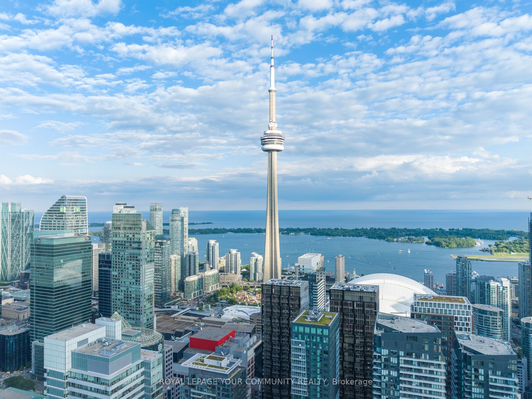 327 King Street W 4702, Toronto, ON M5V 0W7