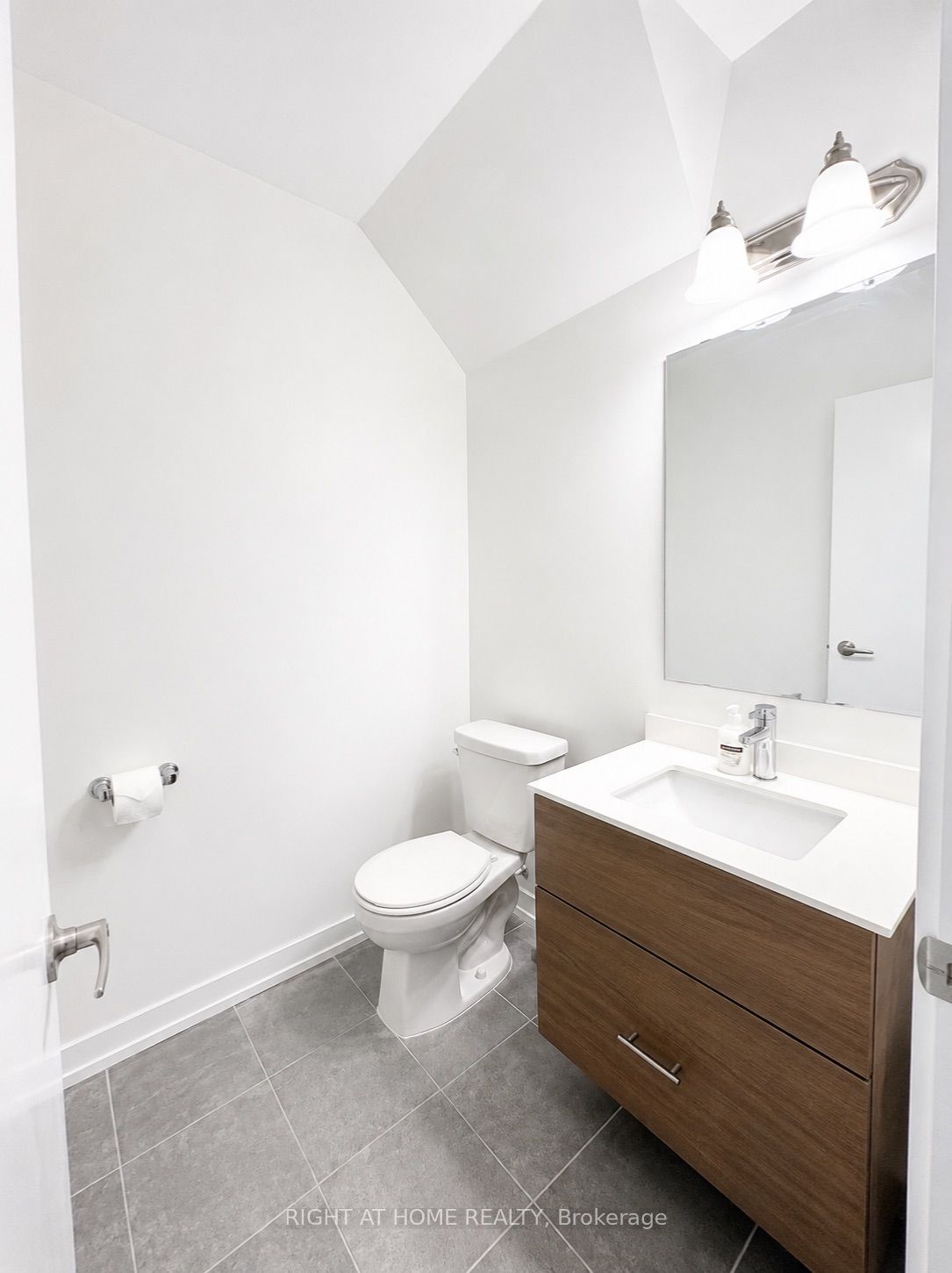 51 Florence Street 9, Toronto, ON M6K 0C5 photo 5