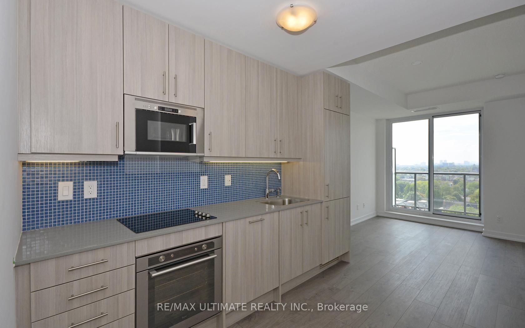 297 College Street 1510, Toronto, ON M5T 1S2 photo 2