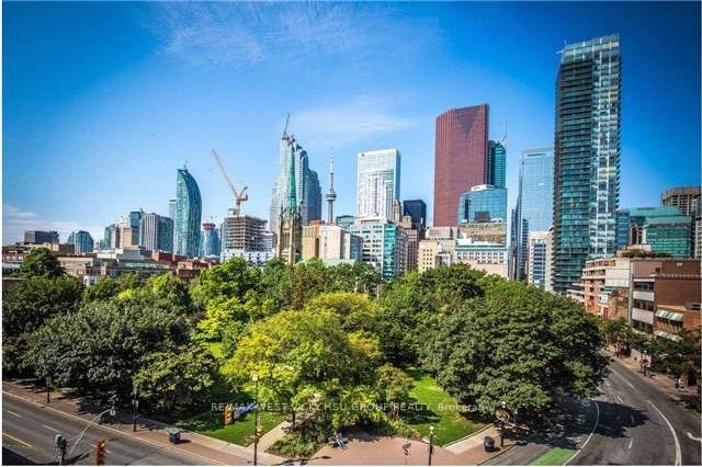 112 George Street S529, Toronto, ON M5A 2M5