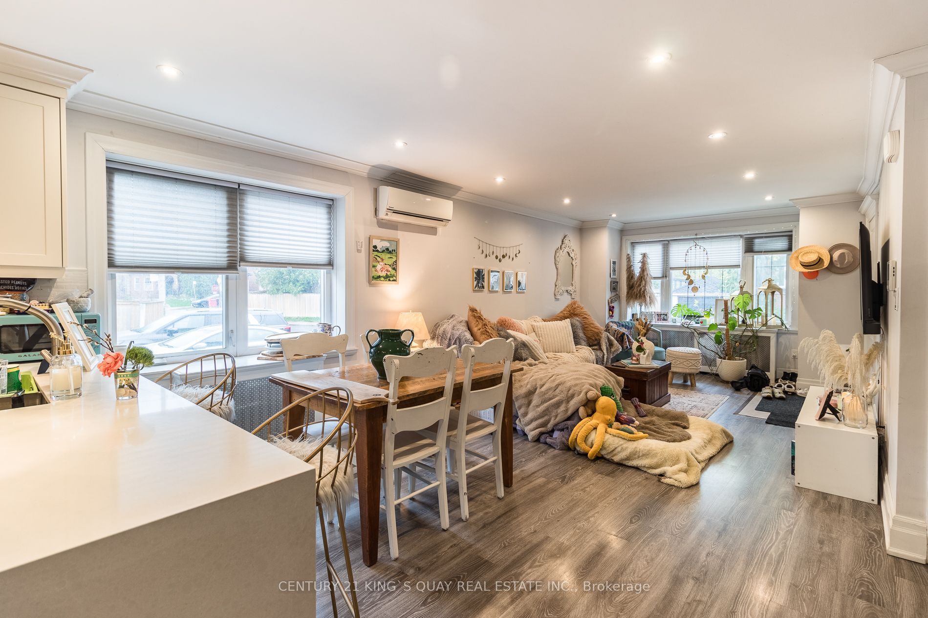 301 Cleveland Street, Toronto, ON M4S 2W7 photo 5