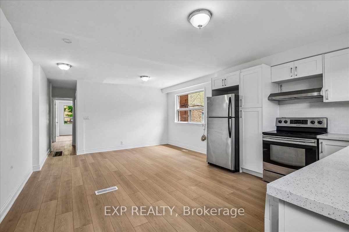 346 Westmount Avenue, Toronto, ON M6E 3N2 photo 4