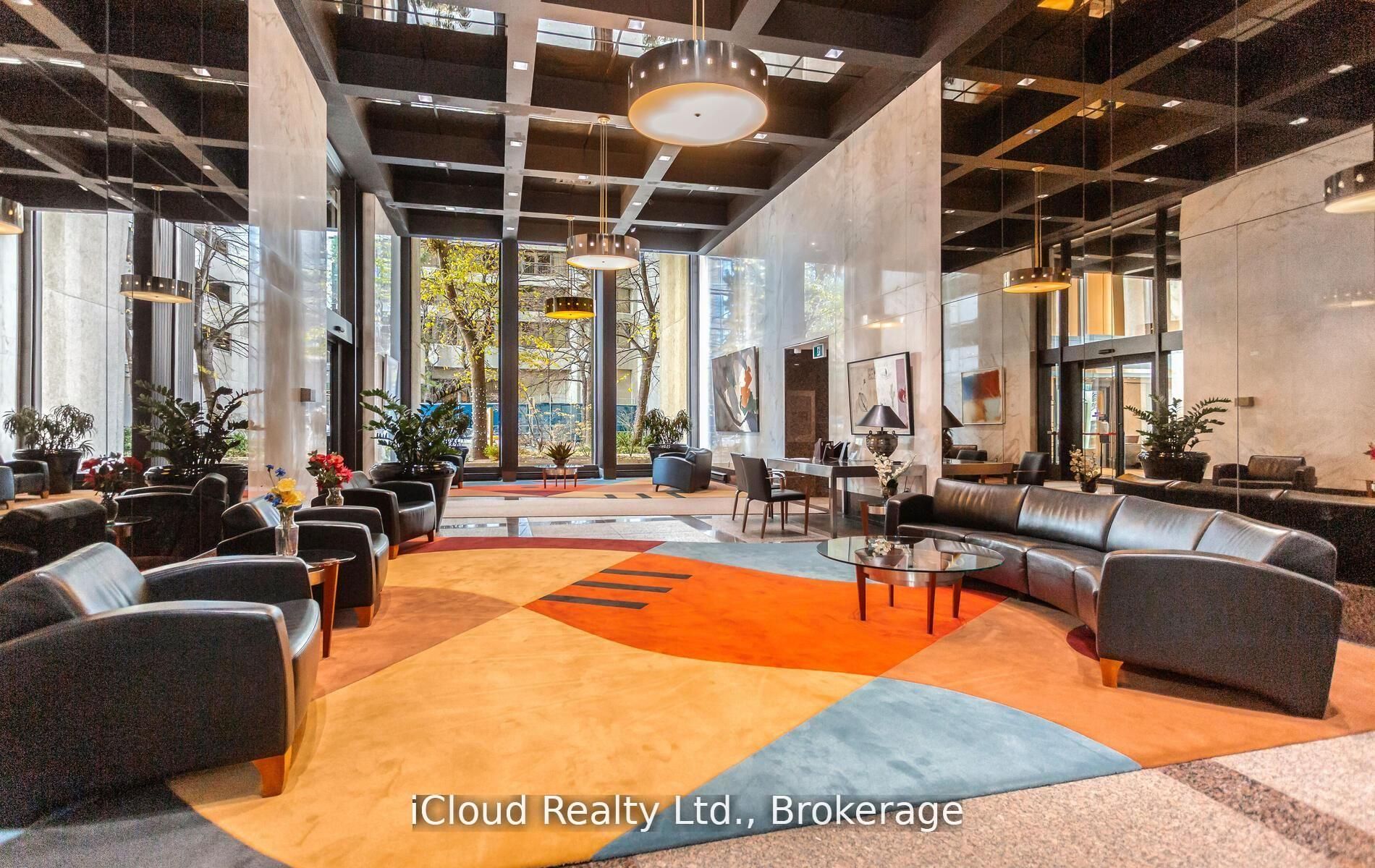 33 Harbour Square 837, Toronto, ON M5J 2G2 photo 4