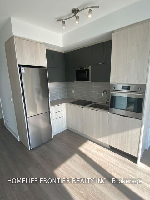 1 Belsize Drive 516, Toronto, ON M4S 0B9 photo 4