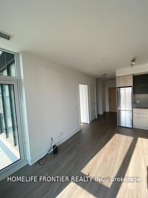 1 Belsize Drive 516, Toronto, ON M4S 0B9 photo 5
