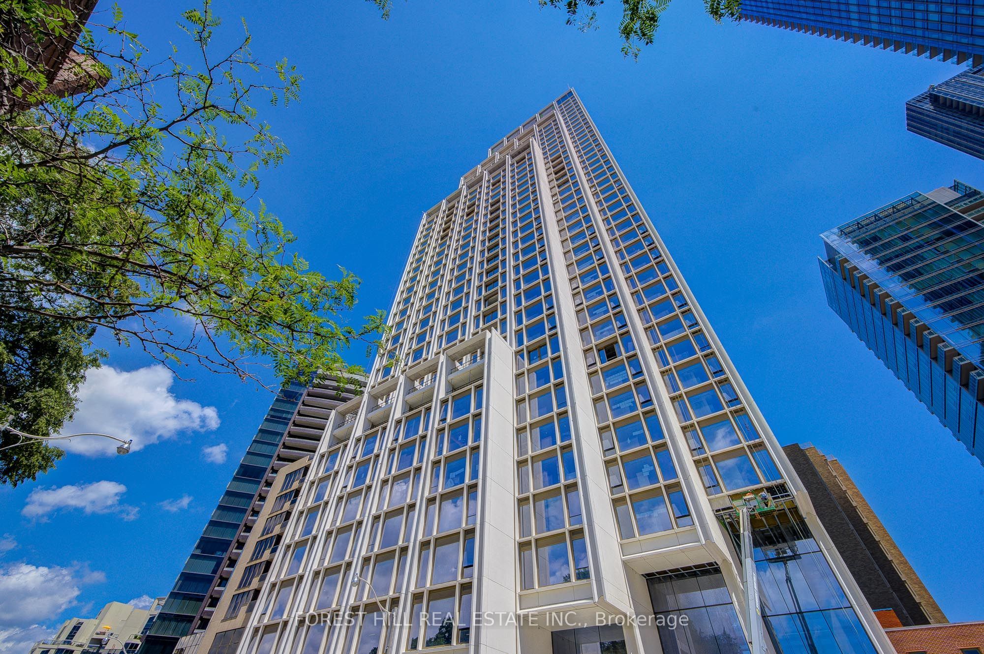 1315 BAY Street 2202, Toronto, ON M5R 0E4