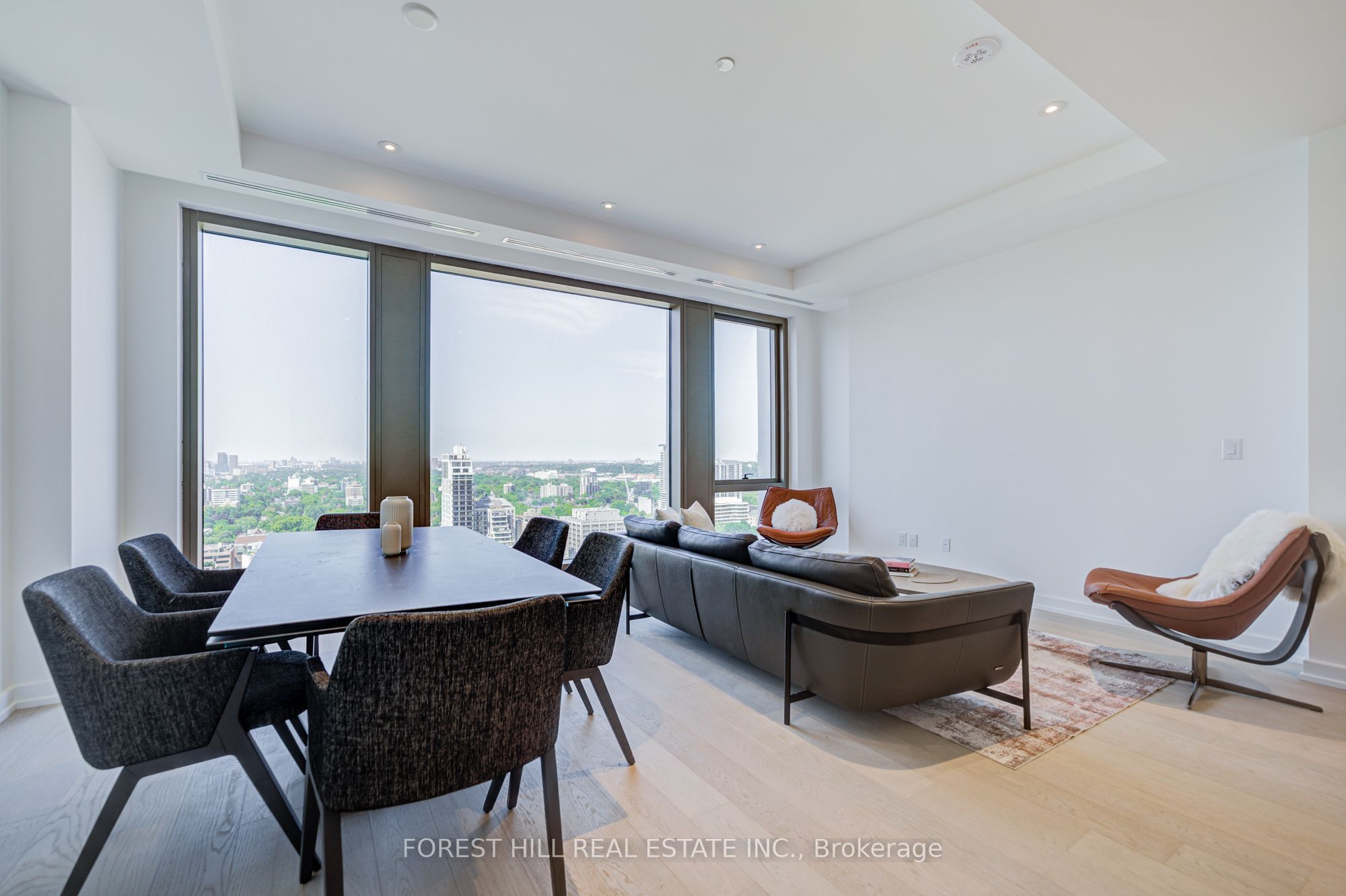 1315 BAY Street 2202, Toronto, ON M5R 0E4 photo 4