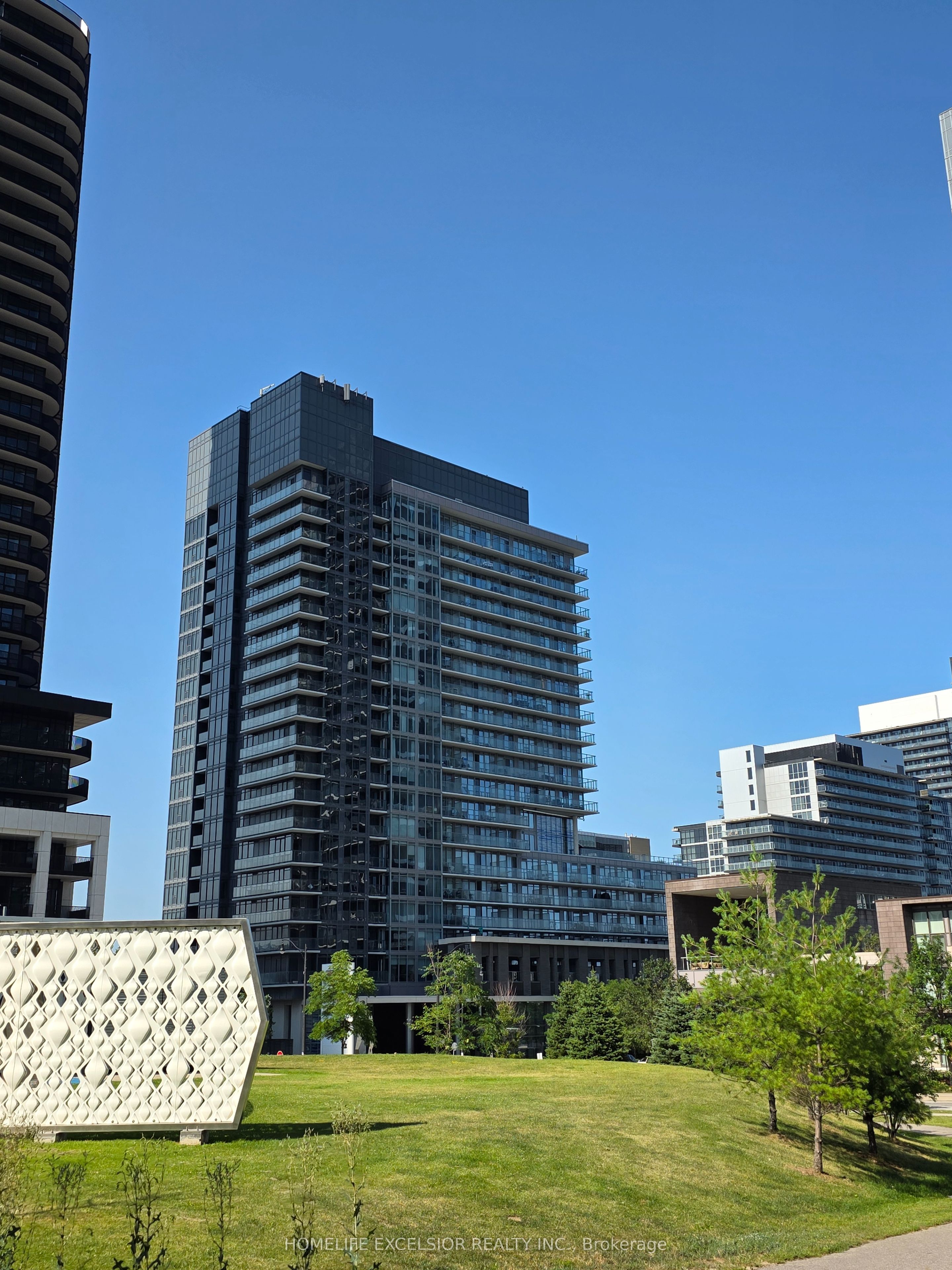 72 Esther Shiner Boulevard 601, Toronto, ON M2K 0C4