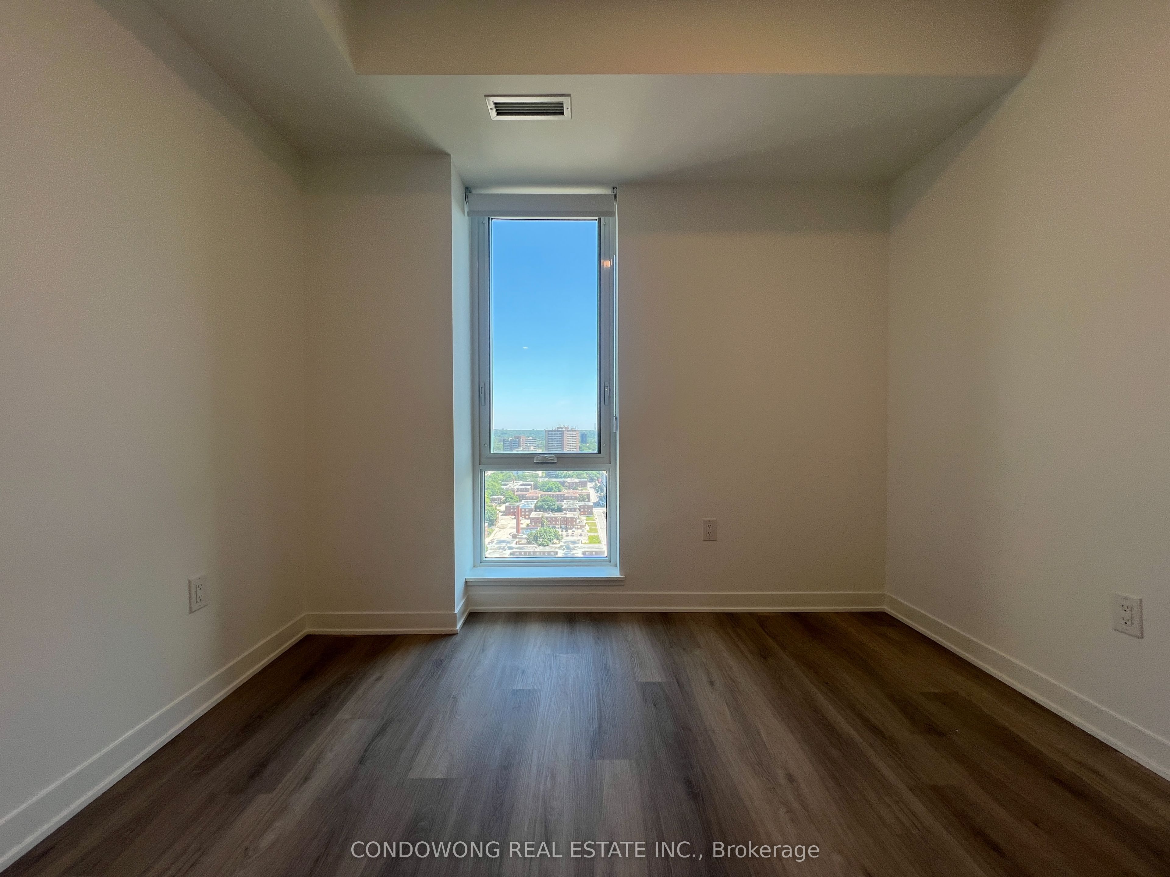 10 Oak Street 2203, Toronto, ON M5A 0Z1 photo 5