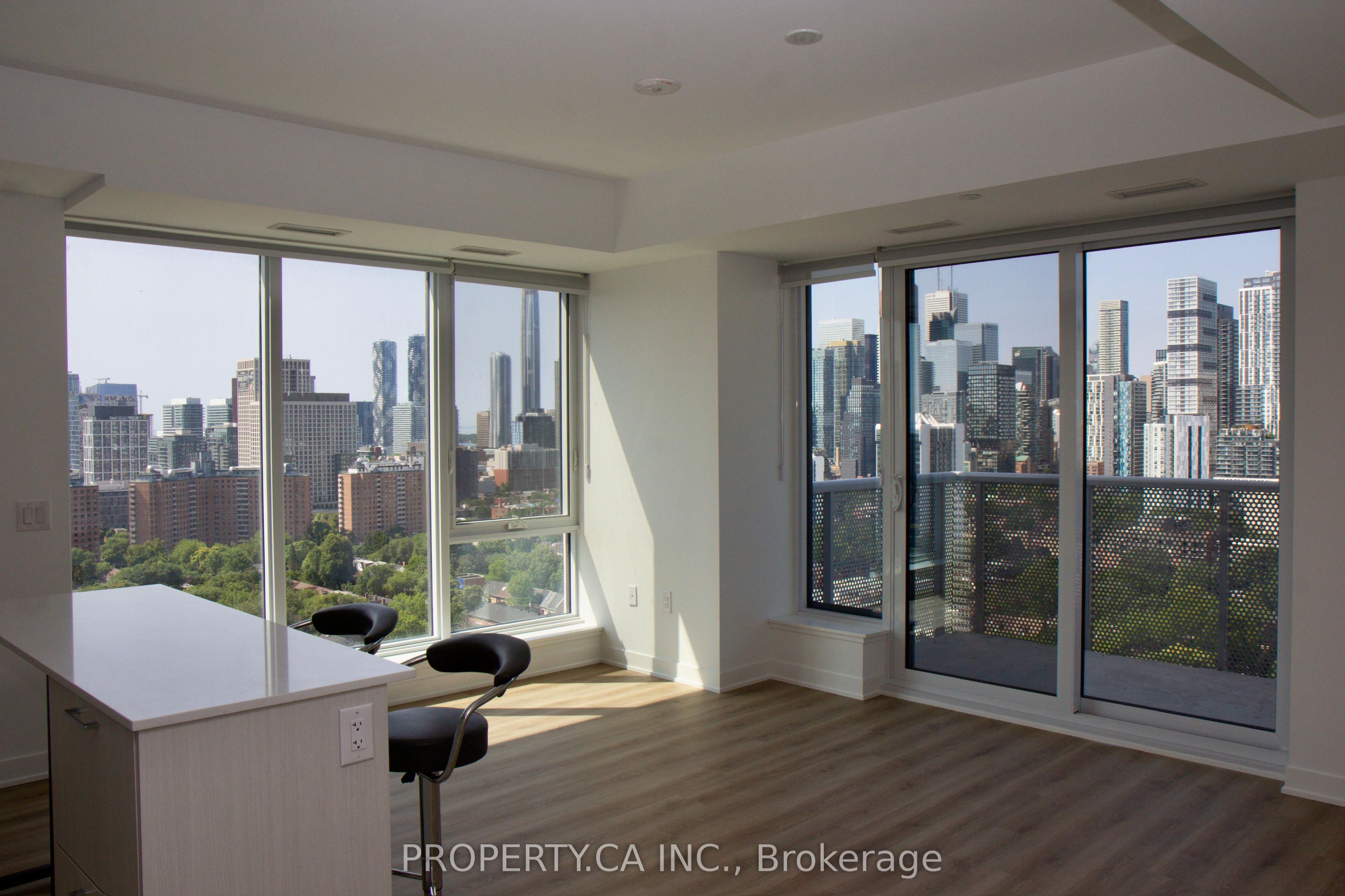 10 Oak Street 1904, Toronto, ON M5A 0Z1
