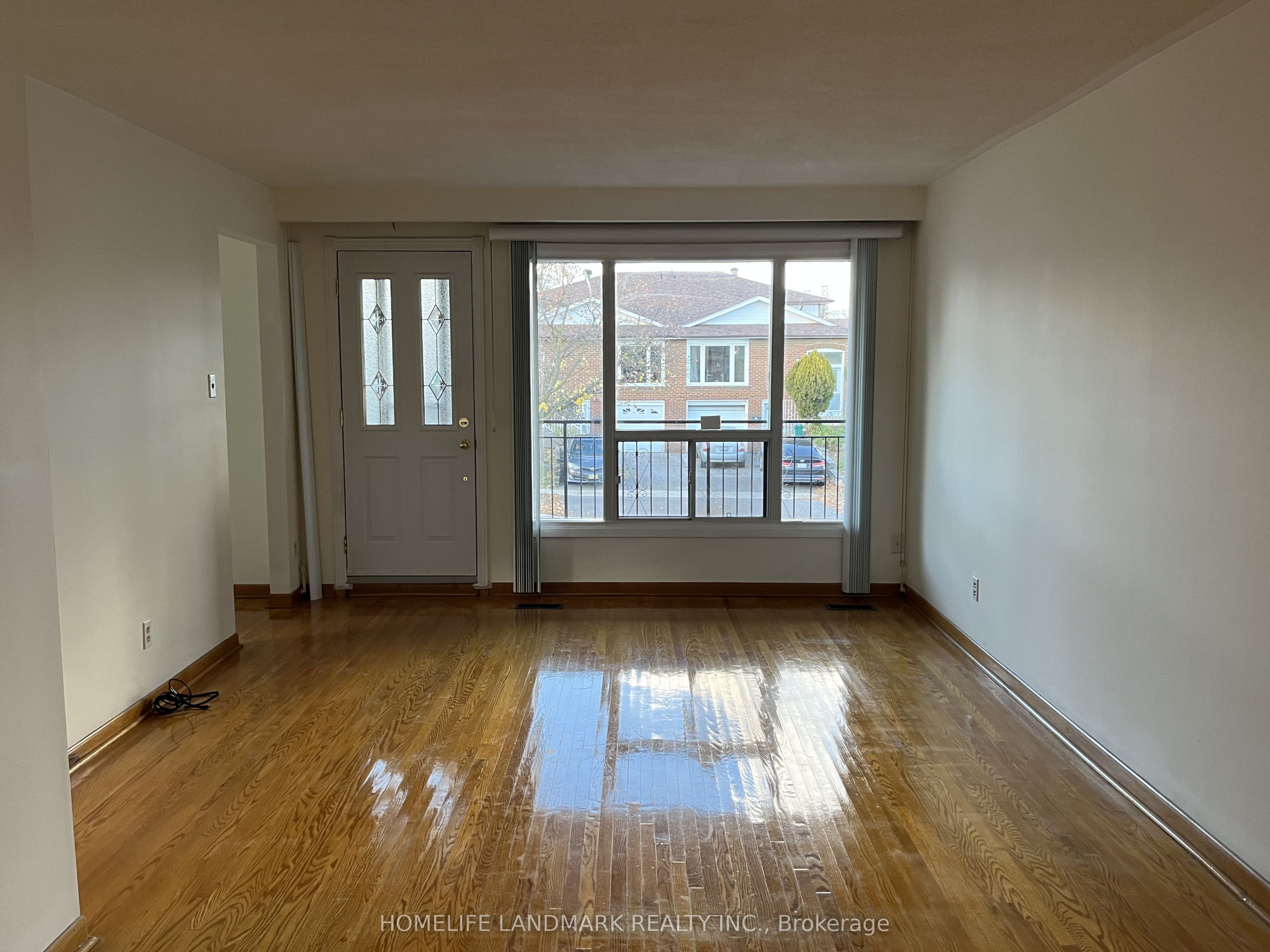 31 Pawnee Avenue UPPER, Toronto, ON M2H 3C6 photo 3