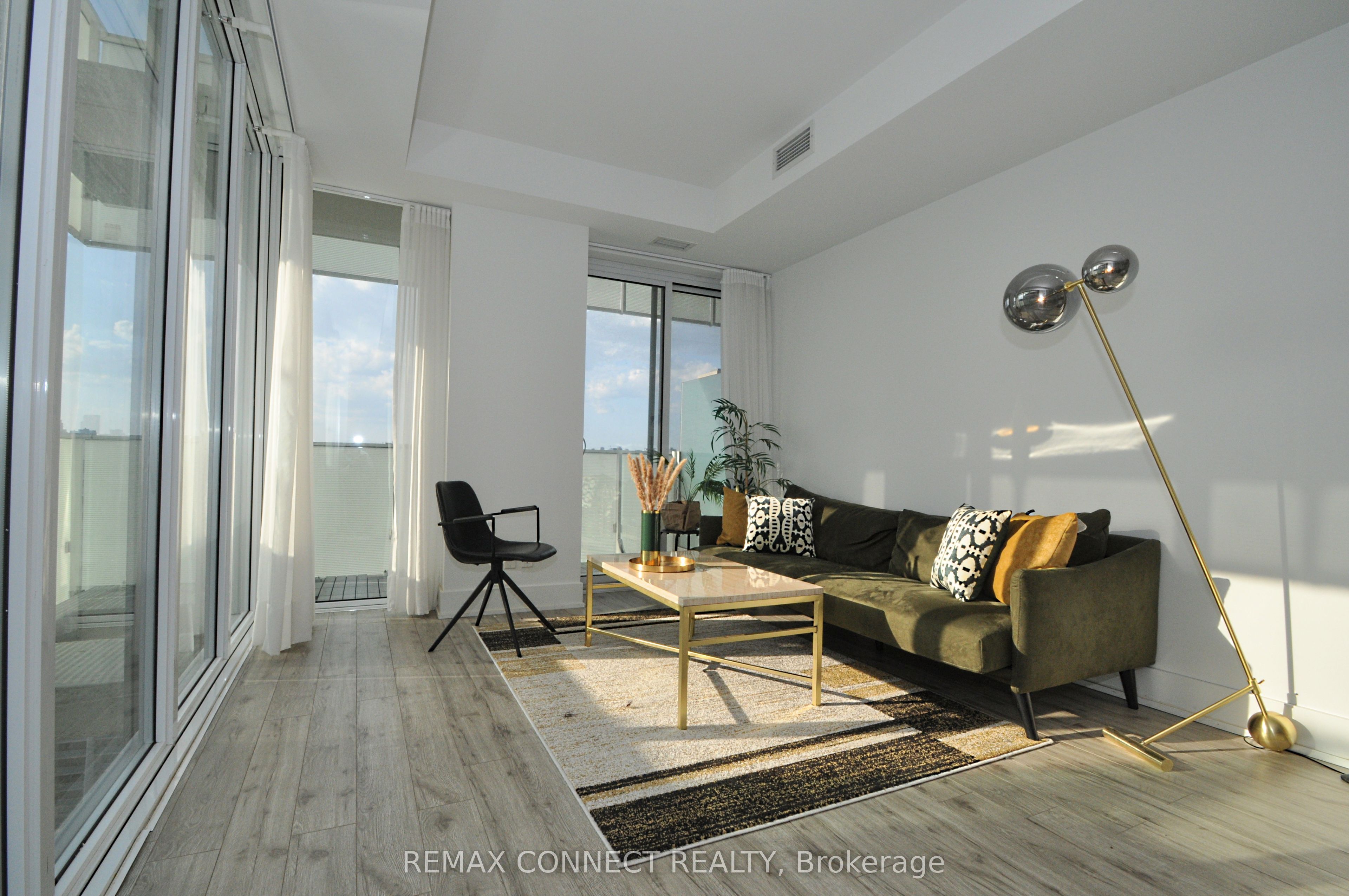 200 Bloor Street W 2009, Toronto, ON M5S 1T8 photo 5