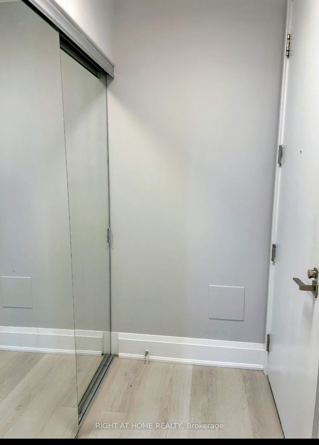100 Harrison Garden Boulevard GPH23, Toronto, ON M2M 0C2 photo 4