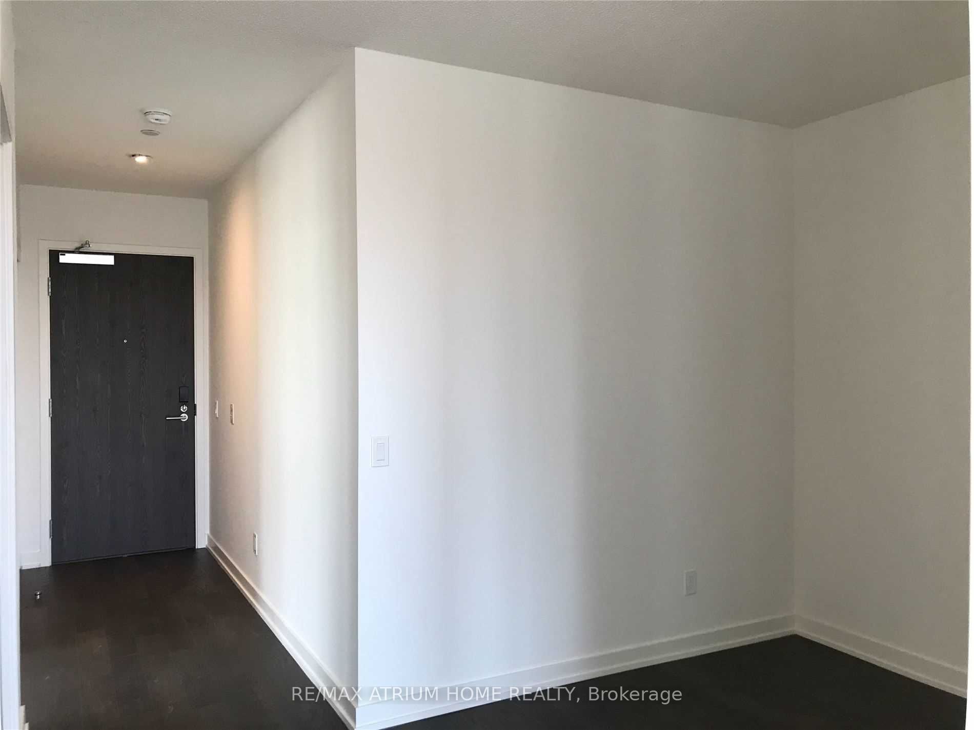 25 Richmond Street E 2105, Toronto, ON M5C 1N7