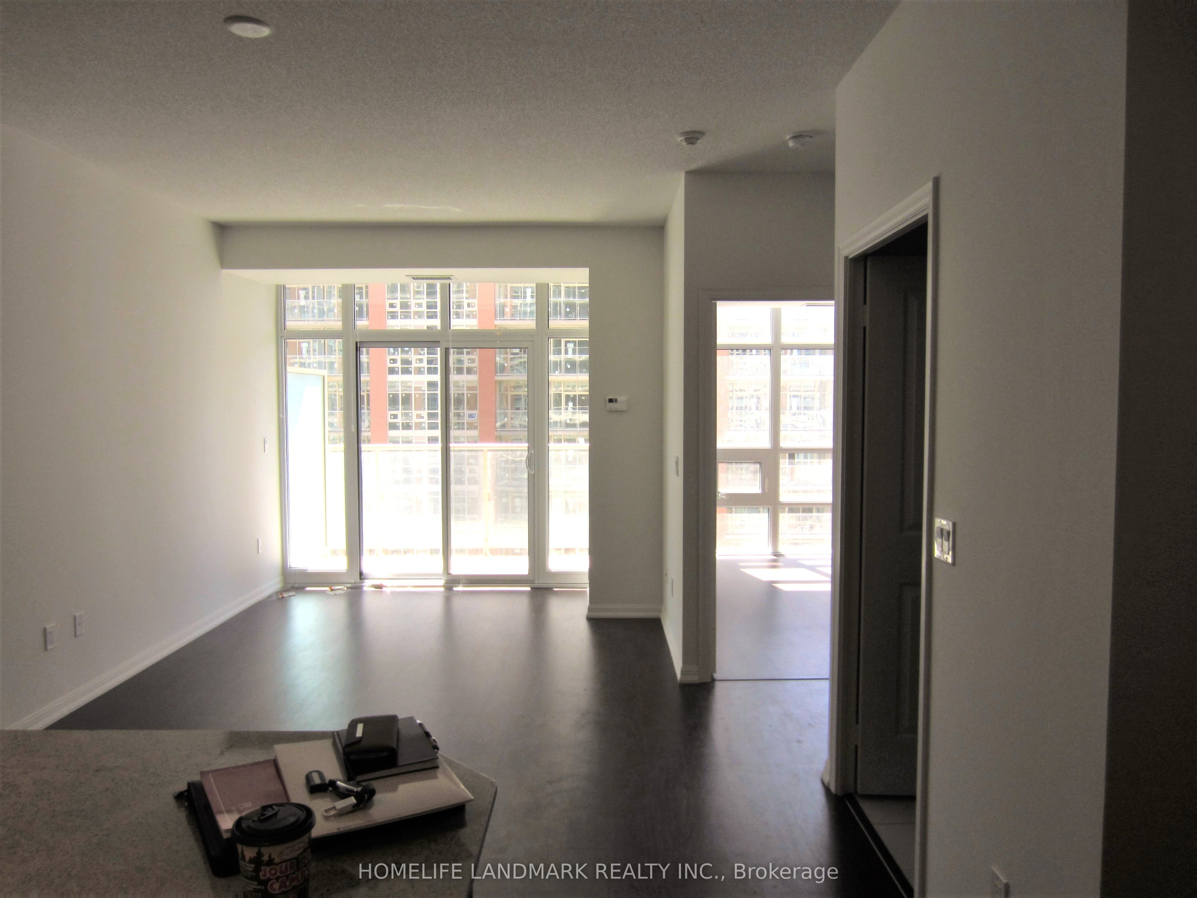 75 East Liberty Street 1510, Toronto, ON M6K 3R3 photo 2