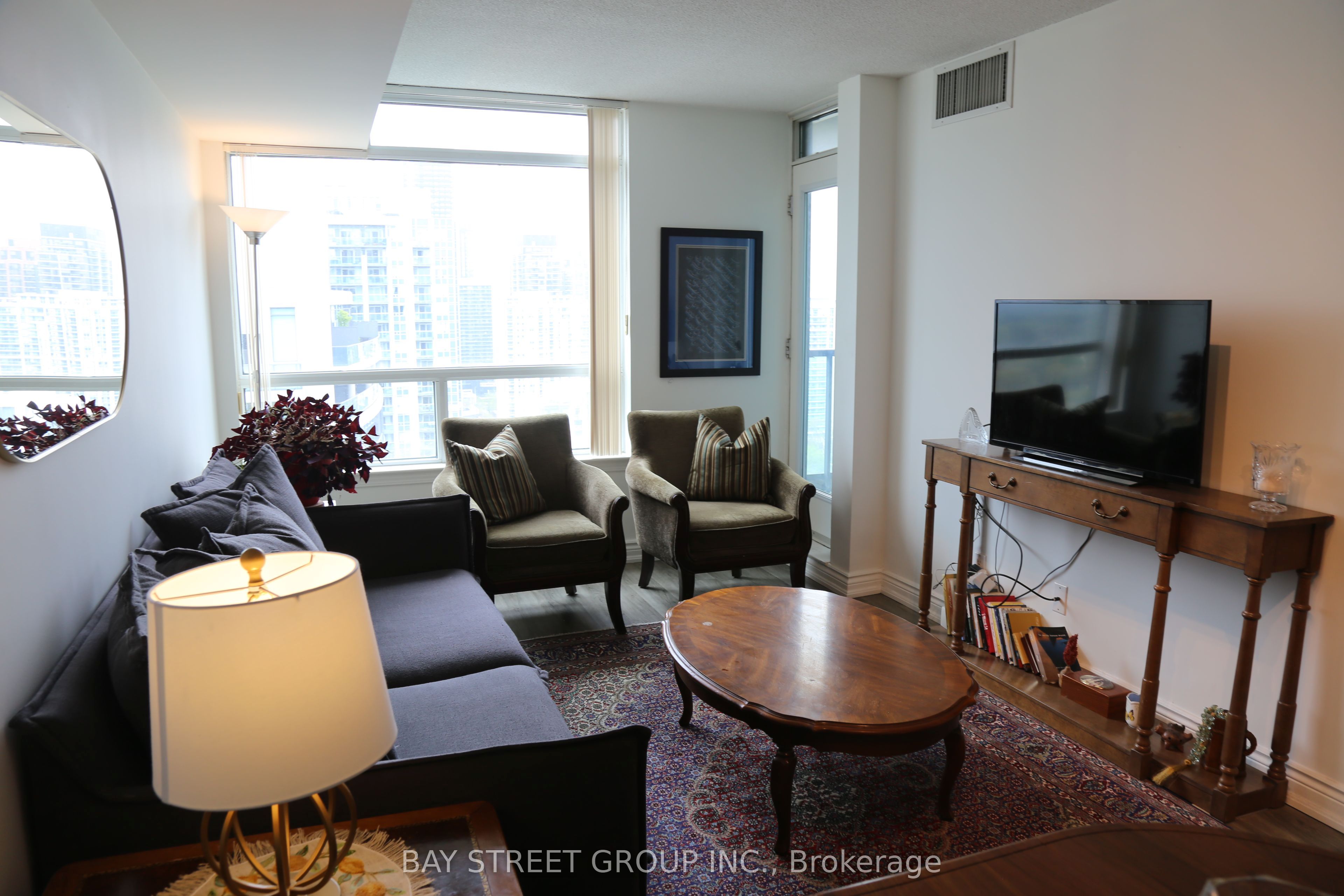 30 Harrison Garden Boulevard 2808, Toronto, ON M2N 7A9