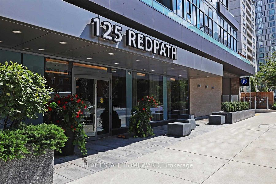 125 Redpath Avenue 2601, Toronto, ON M4S 0B5