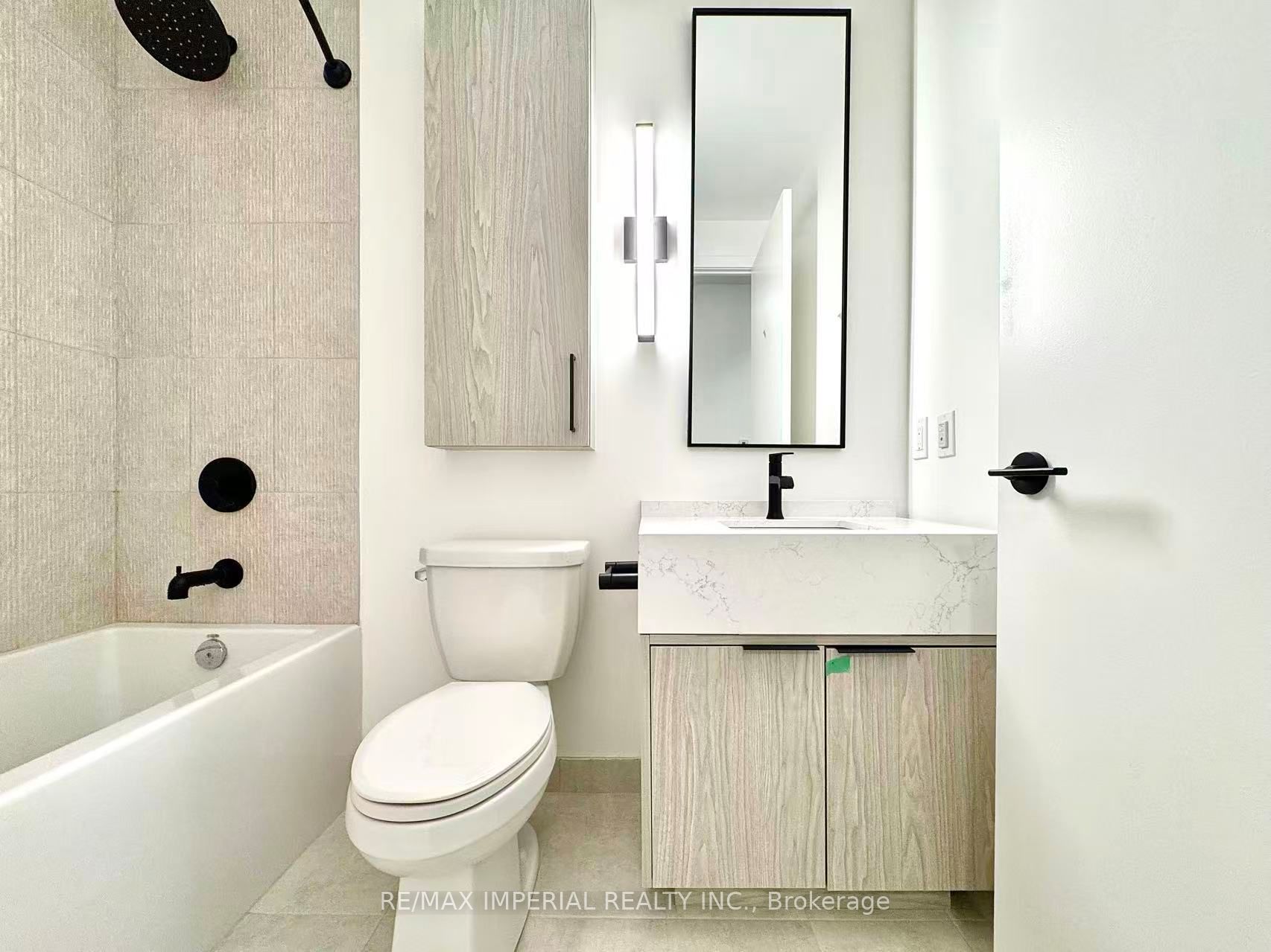 91 MONTCLAIR Avenue 801, Toronto, ON M5P 0B1 photo 5