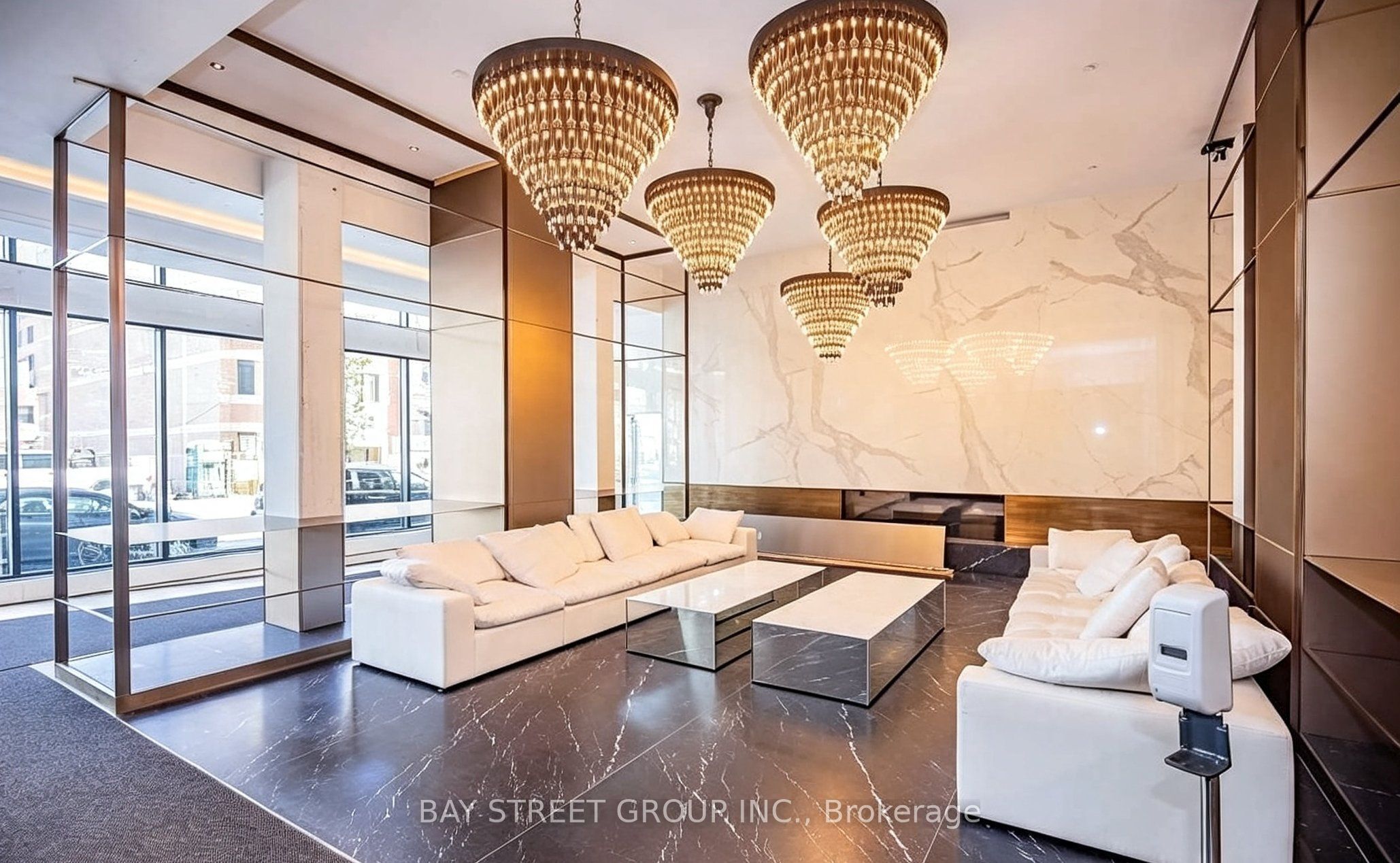 68 Shuter Street 1906, Toronto, ON M5B 1B4 photo 2