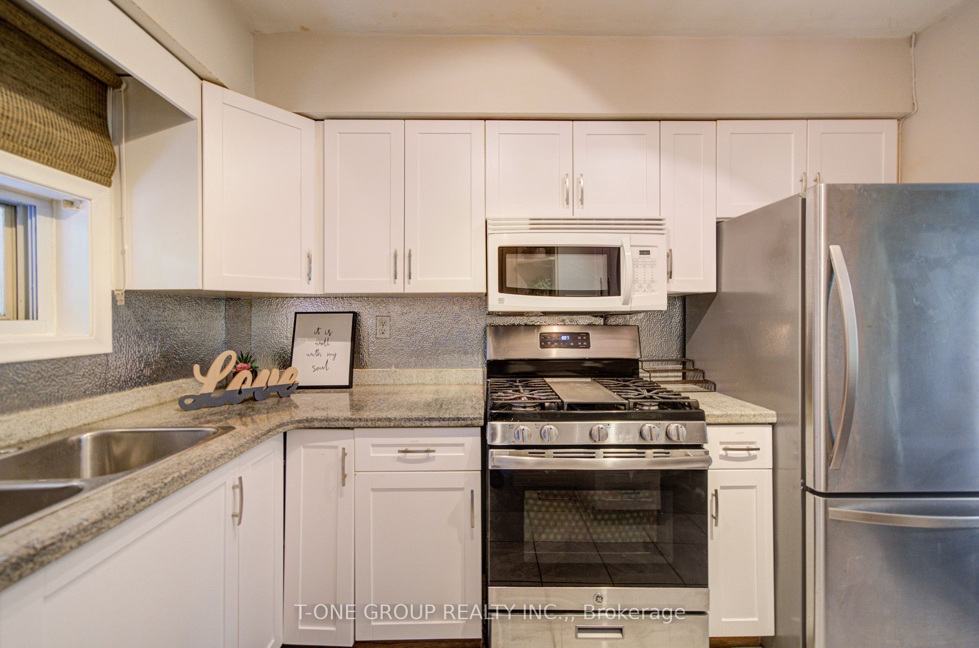 6 Esterbrooke Avenue 94, Toronto, ON M2J 2C2 photo 4