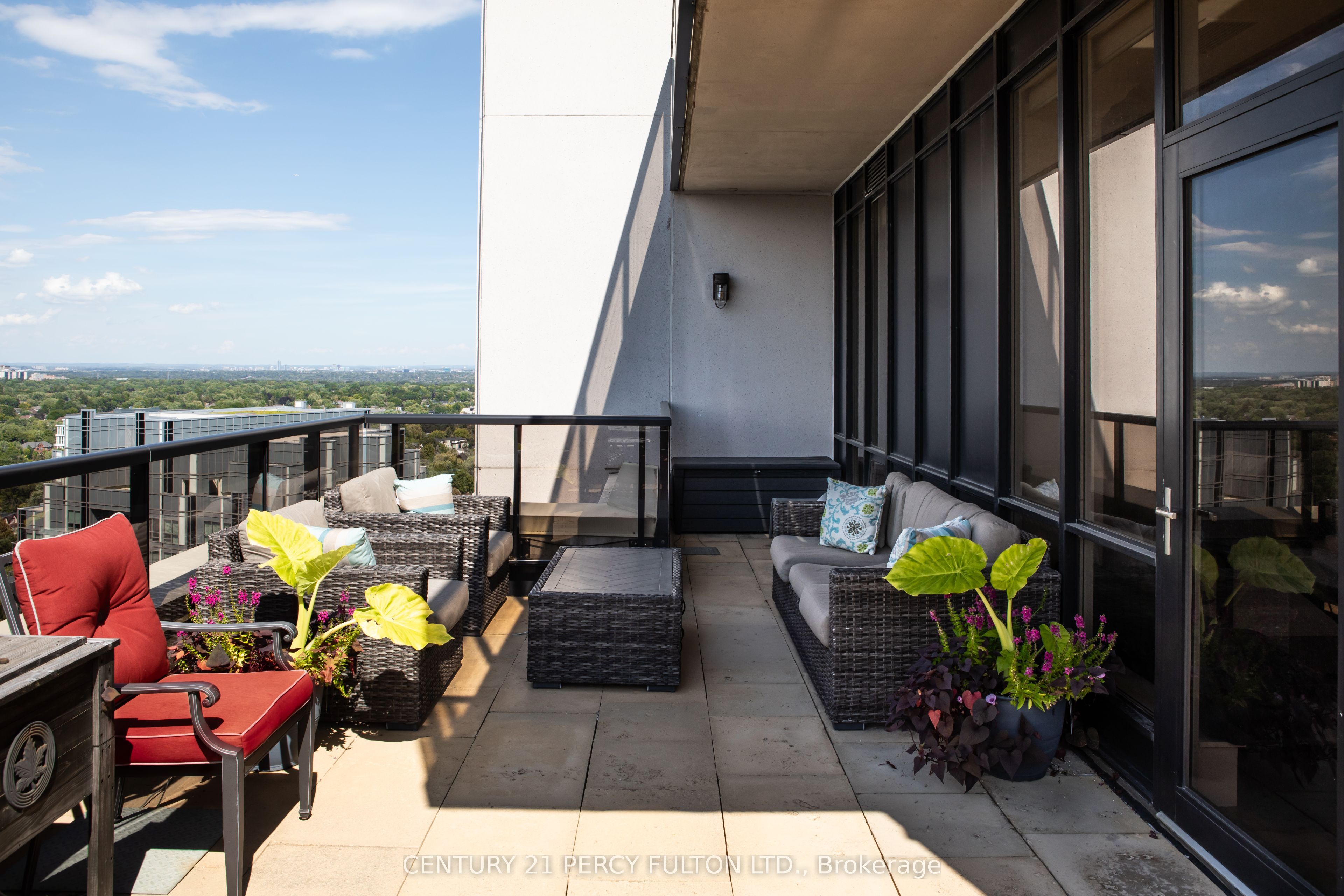 100 Harrison Garden Boulevard PH14, Toronto, ON M2N 0C2 photo 4
