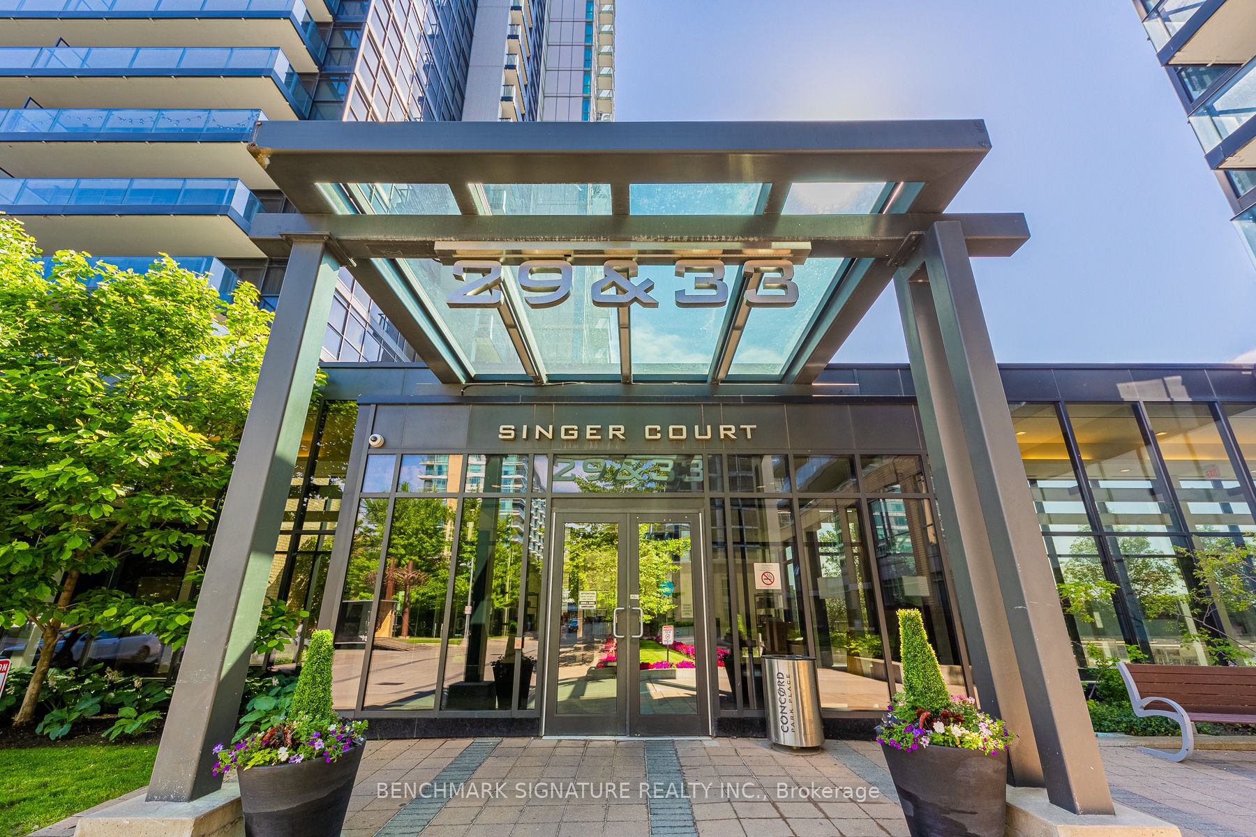 29 Singer Court 306, Toronto, ON M2K 0B3 photo 2