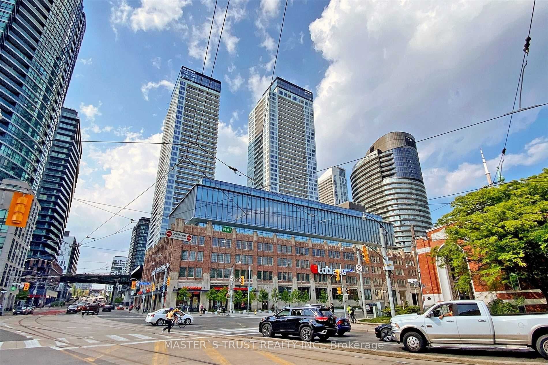 17 Bathurst Street 2611, Toronto, ON M5V 0N1