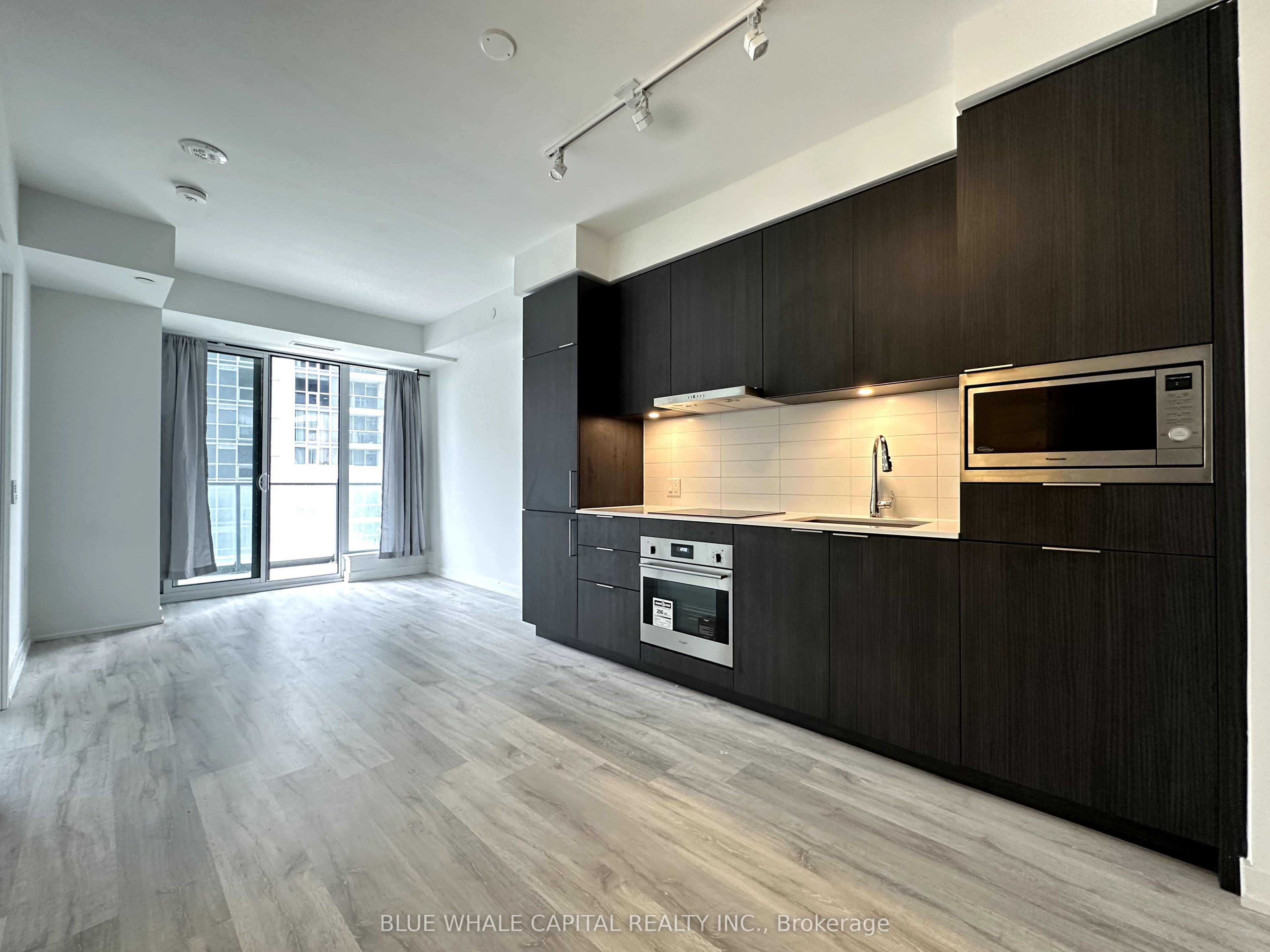8 Olympic Garden Drive S415, Toronto, ON M2M 0B9 photo 5