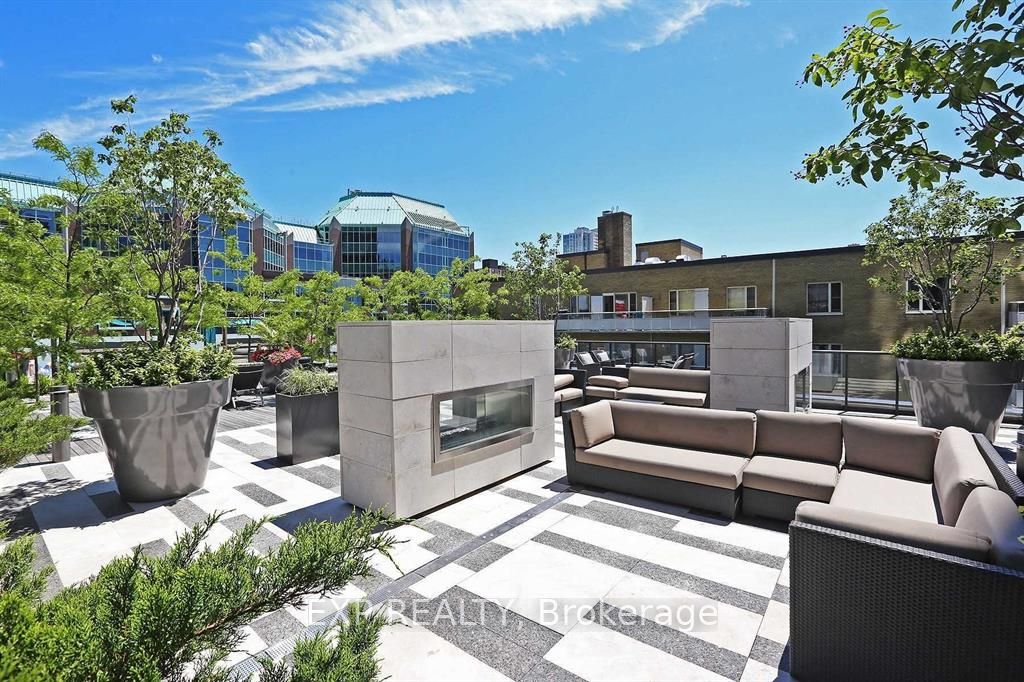 101 Charles Street E 4804, Toronto, ON M4Y 0A9 photo 4